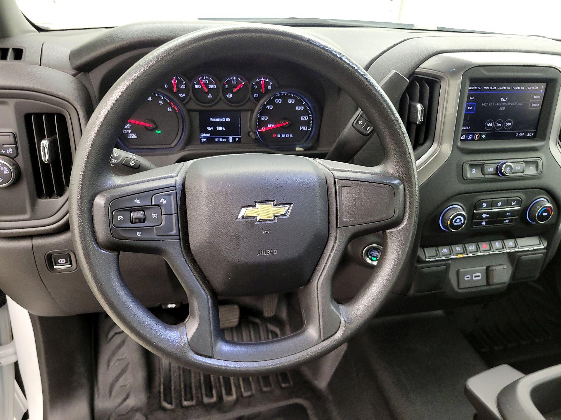 Thumbnail: 2024 Chevrolet Silverado 1500 - 10