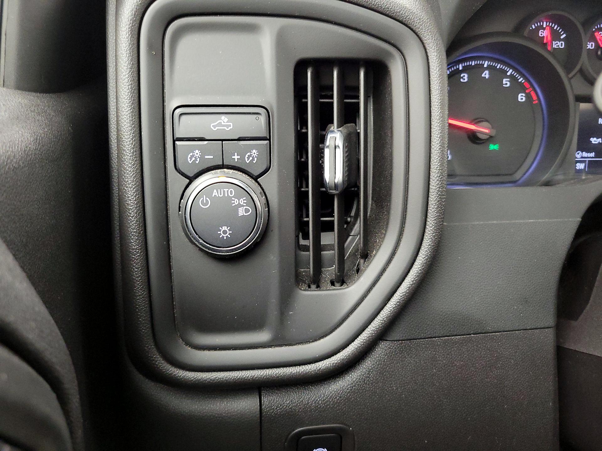 Thumbnail: 2024 Chevrolet Silverado 1500 - 13