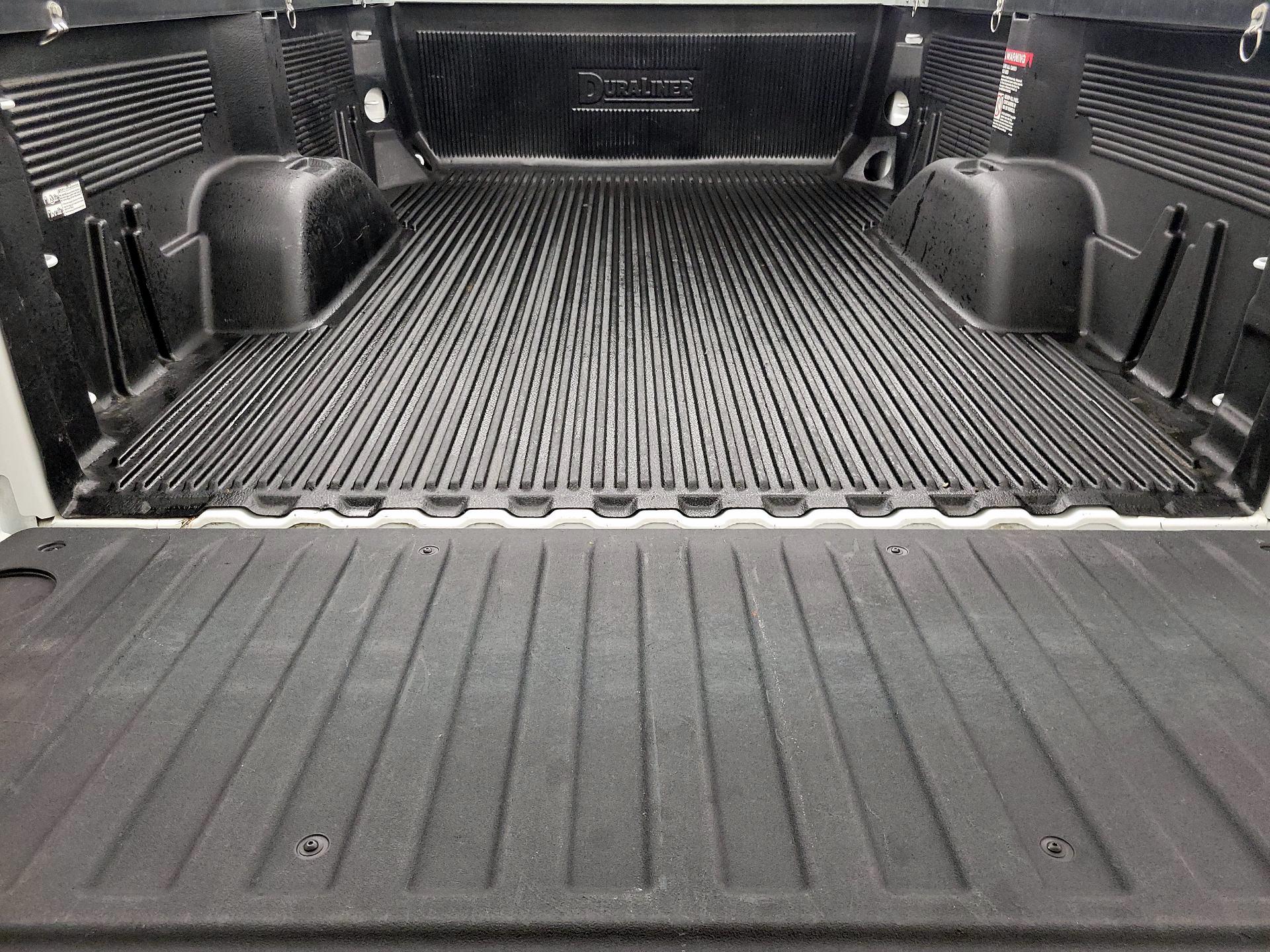 Thumbnail: 2024 Chevrolet Silverado 1500 - 19