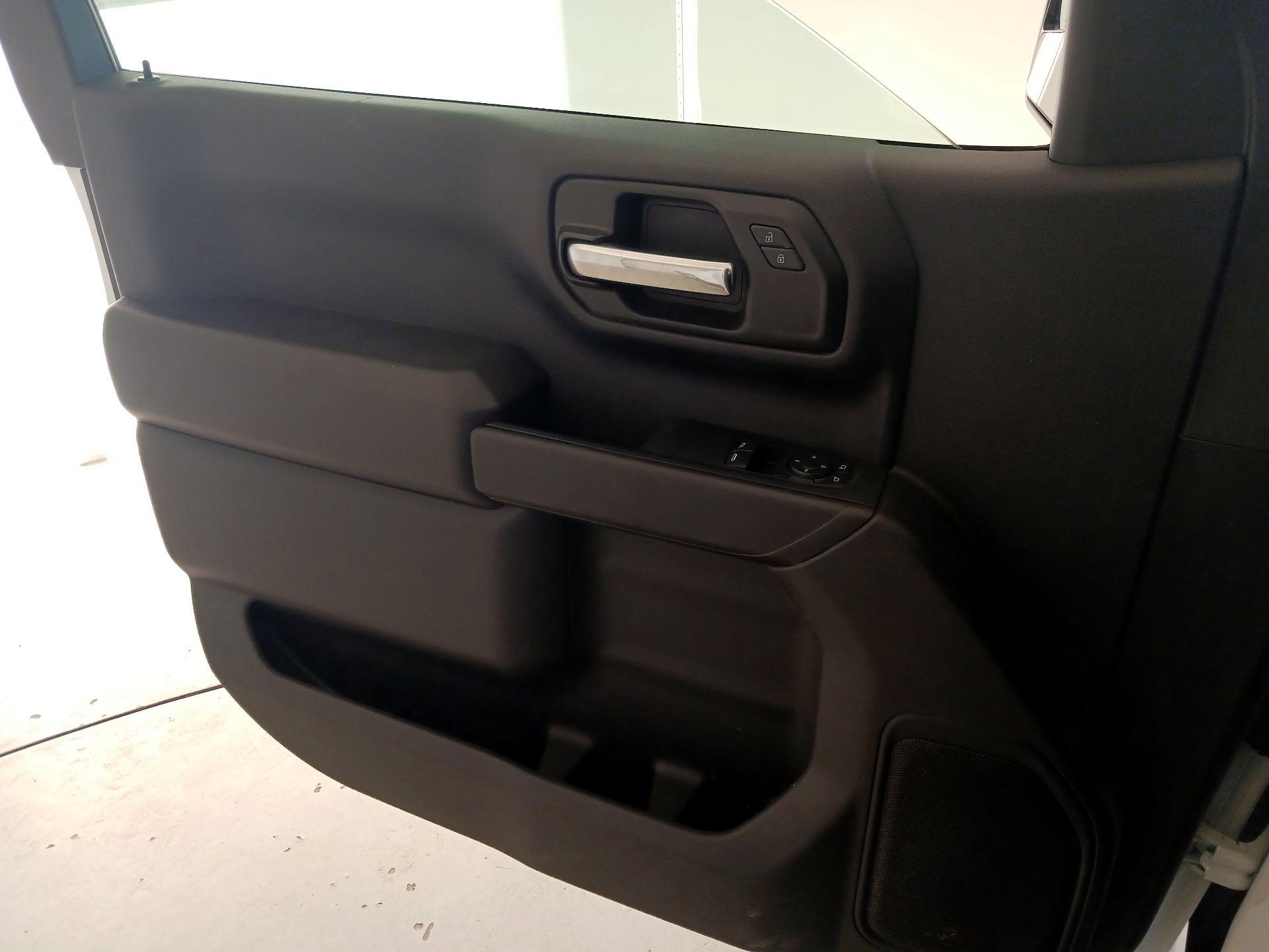 Thumbnail: 2024 Chevrolet Silverado 1500 - 12