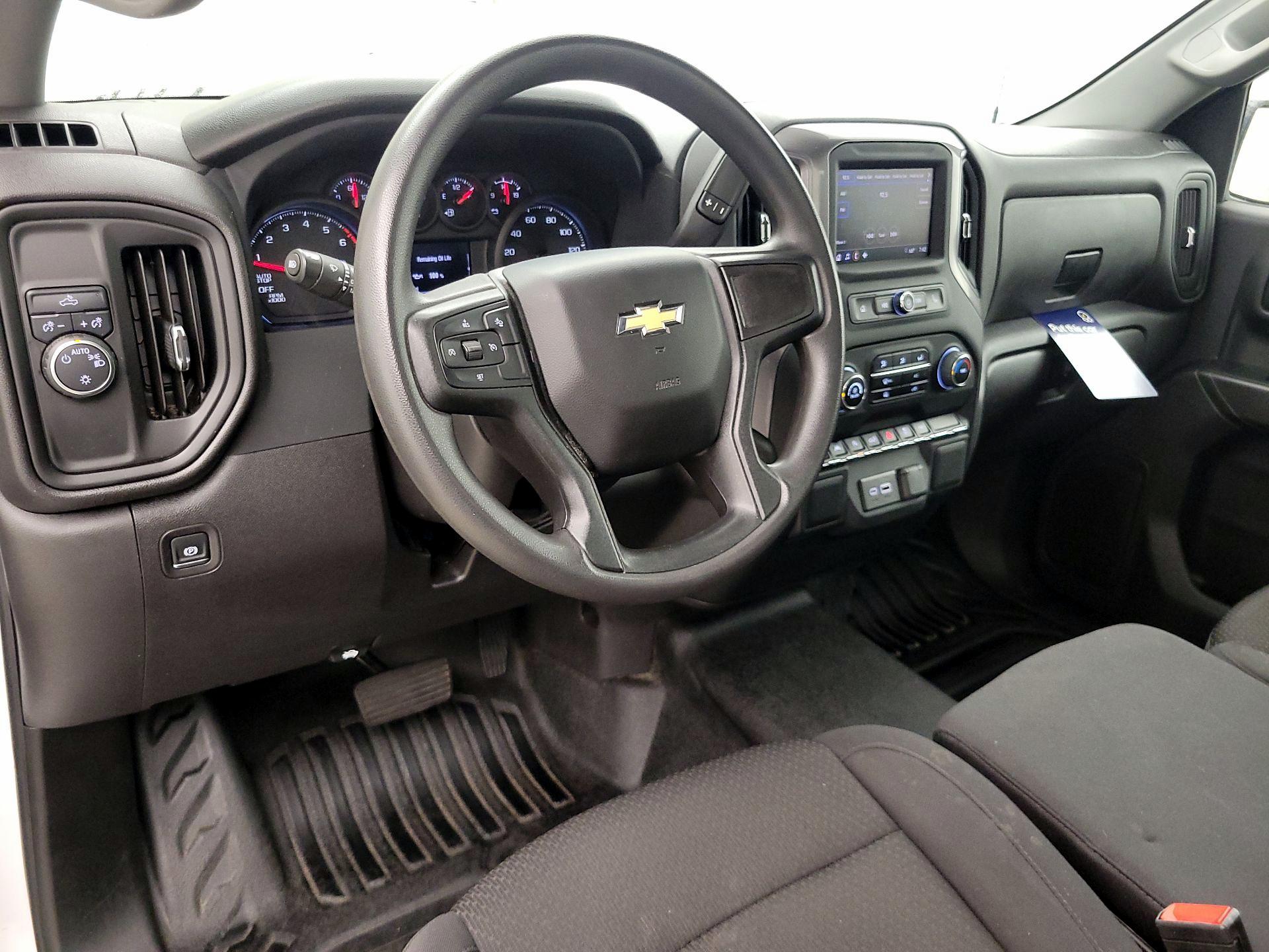 Thumbnail: 2024 Chevrolet Silverado 1500 - 9
