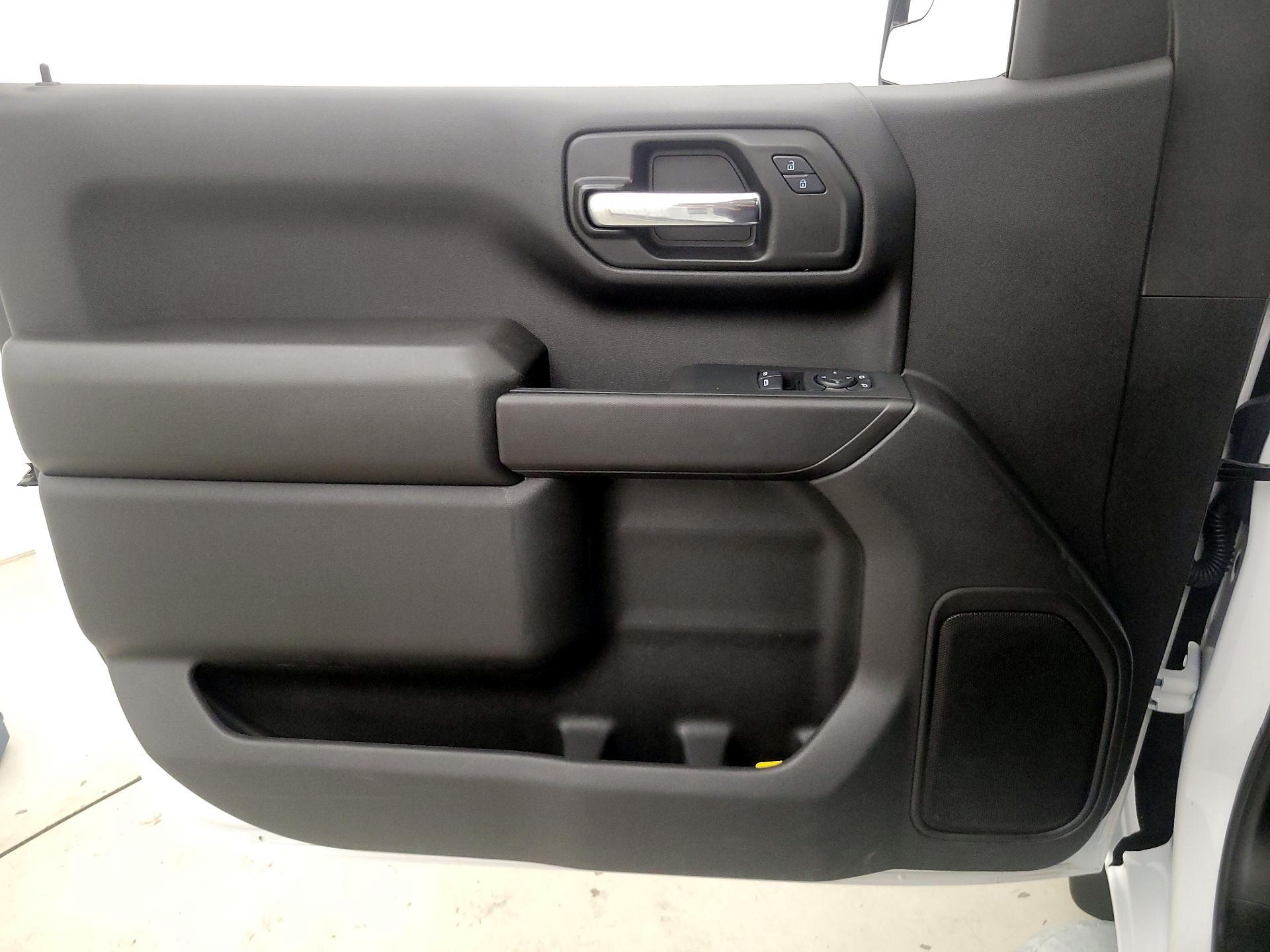 Thumbnail: 2024 Chevrolet Silverado 1500 - 12