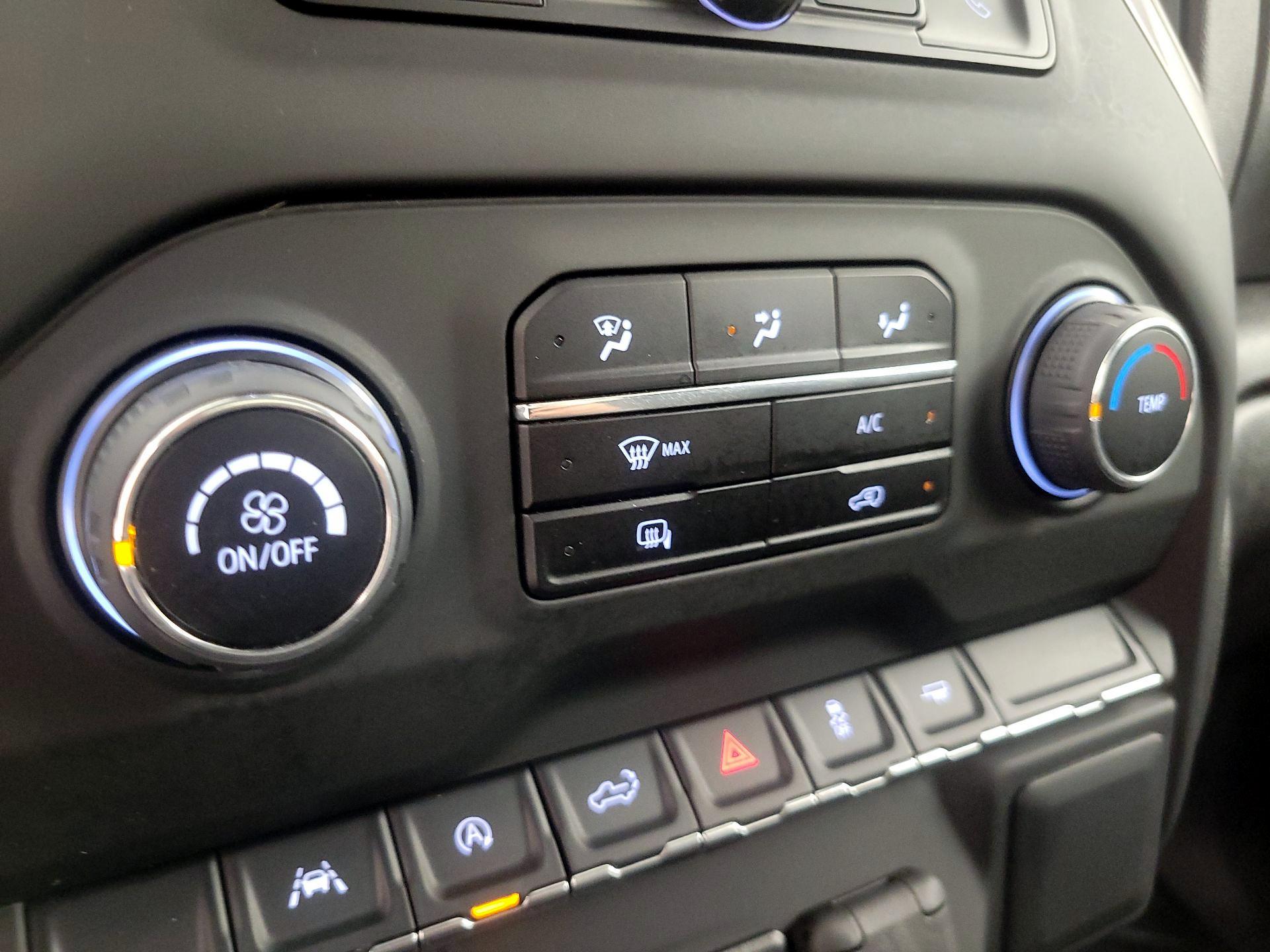 Thumbnail: 2024 Chevrolet Silverado 1500 - 16