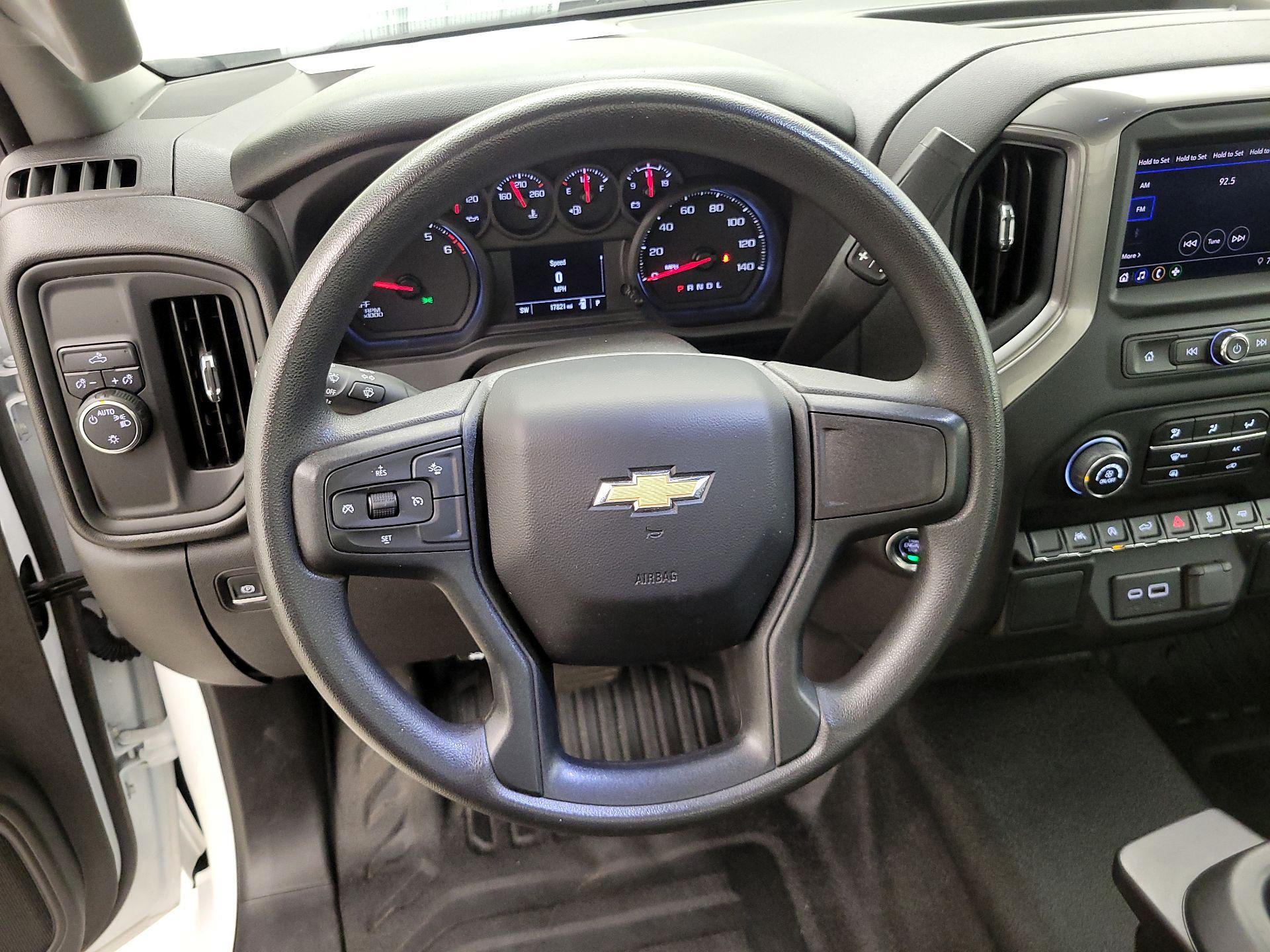Thumbnail: 2024 Chevrolet Silverado 1500 - 10