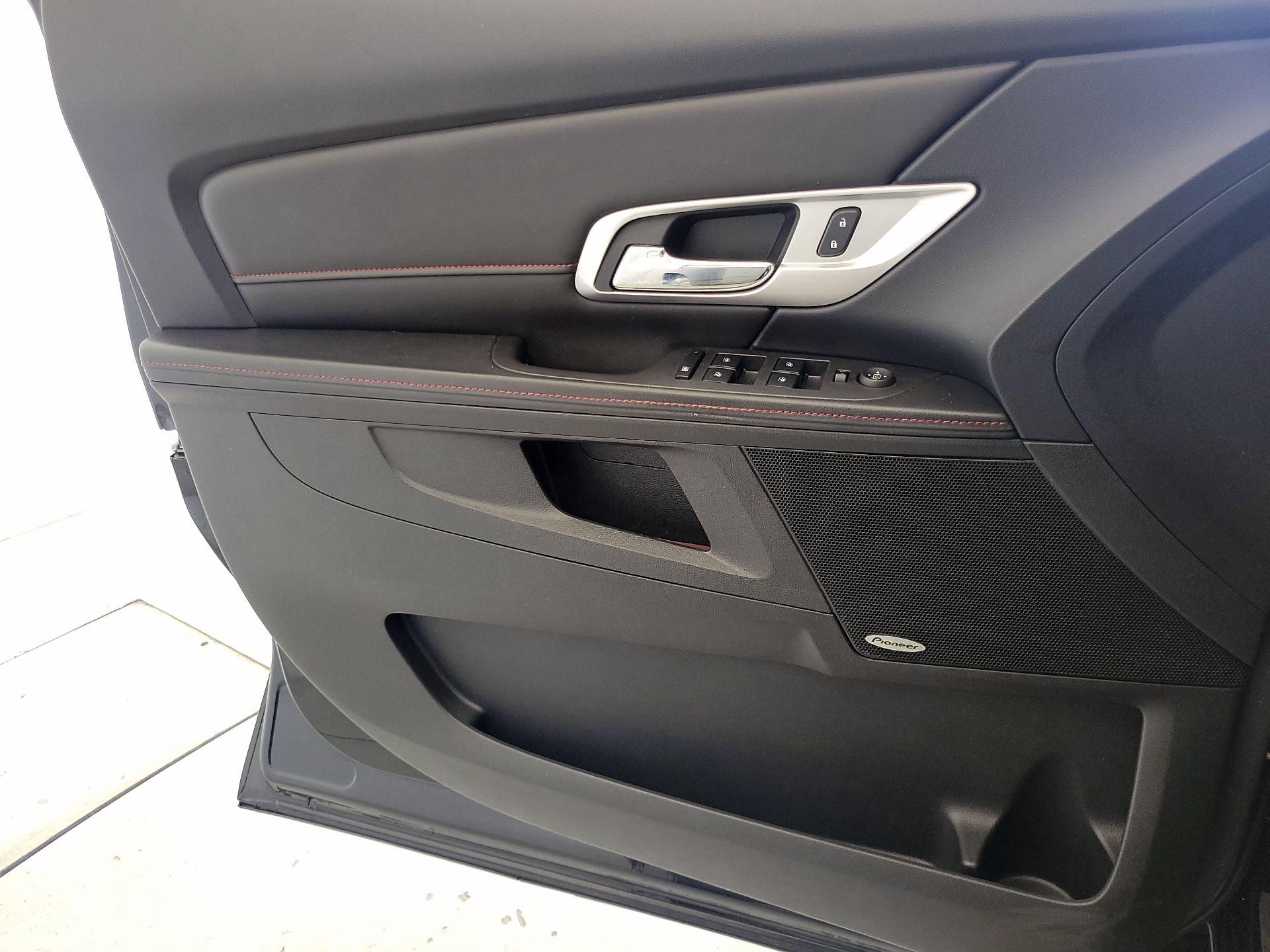 Thumbnail: 2014 GMC Terrain - 12