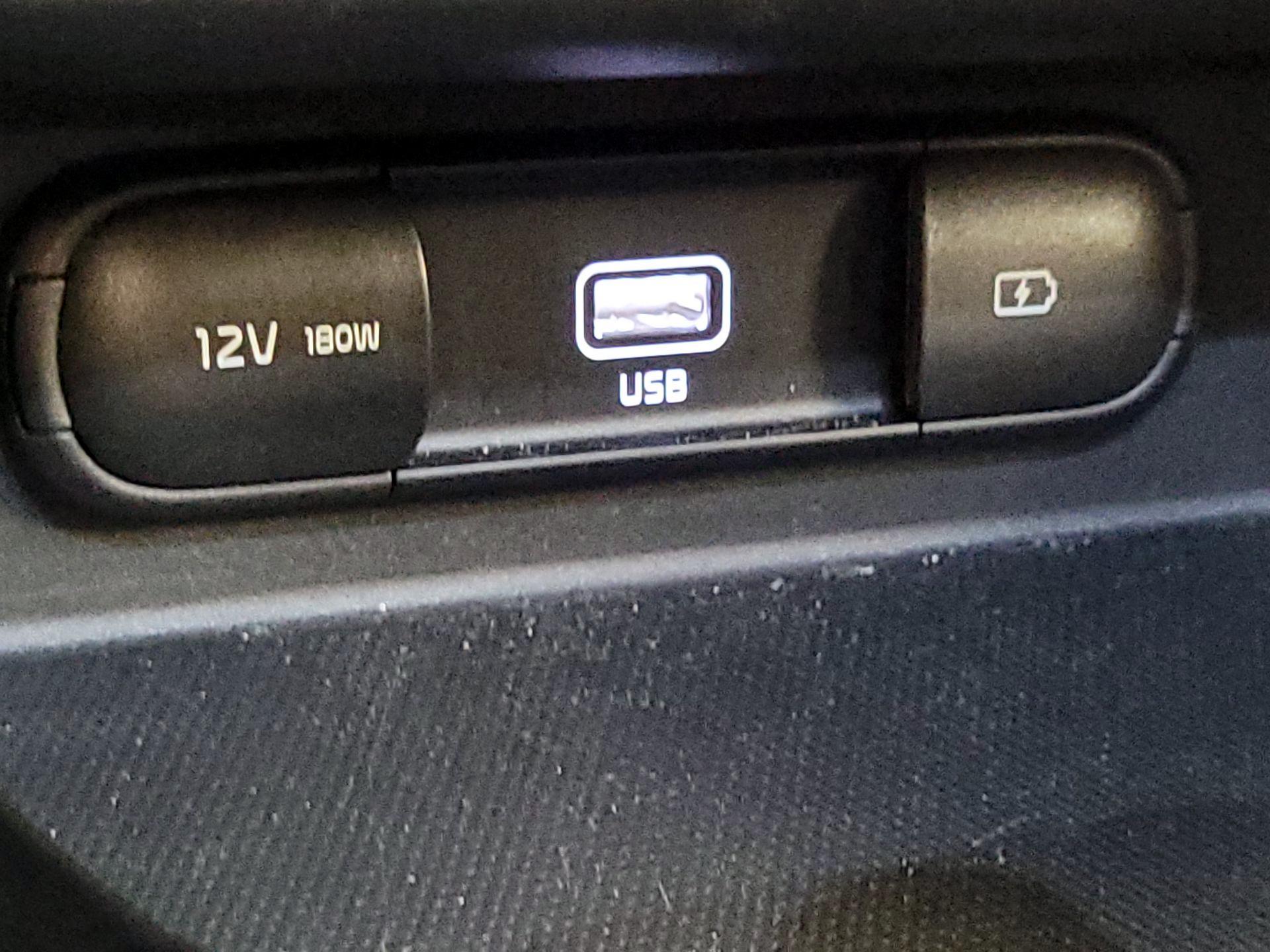 Thumbnail: 2022 Kia Seltos - 18