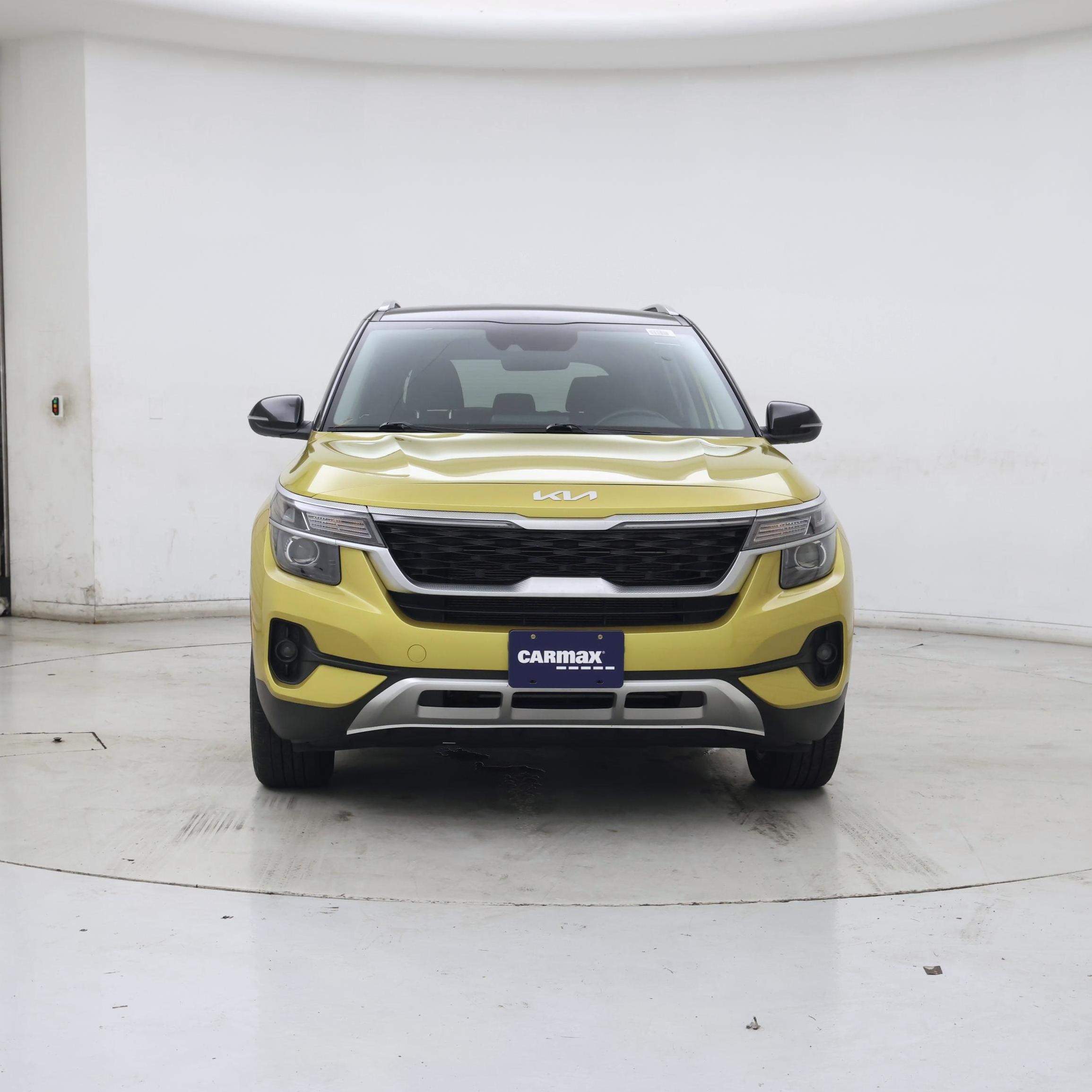 Thumbnail: 2022 Kia Seltos - 5