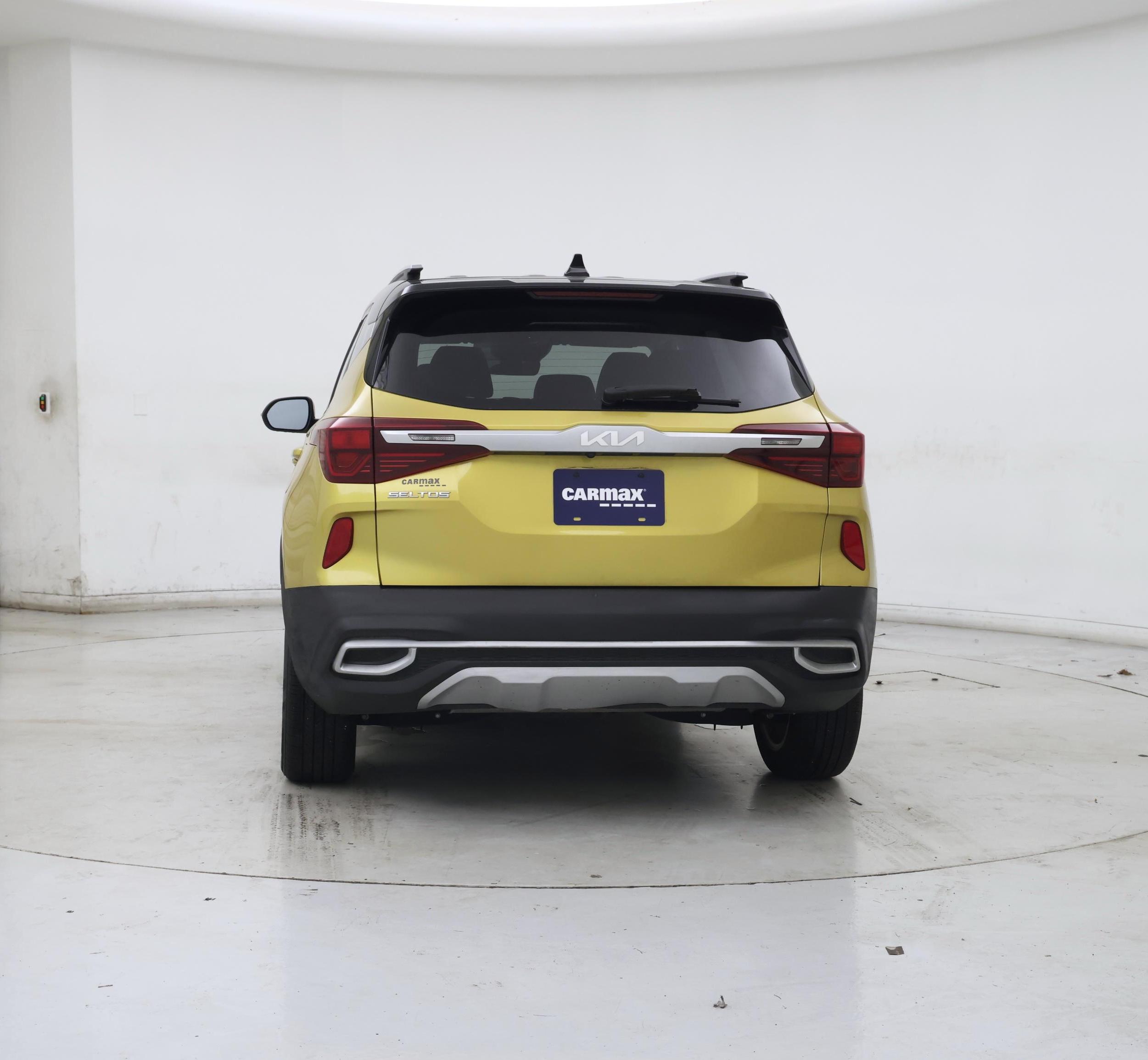 Thumbnail: 2022 Kia Seltos - 6