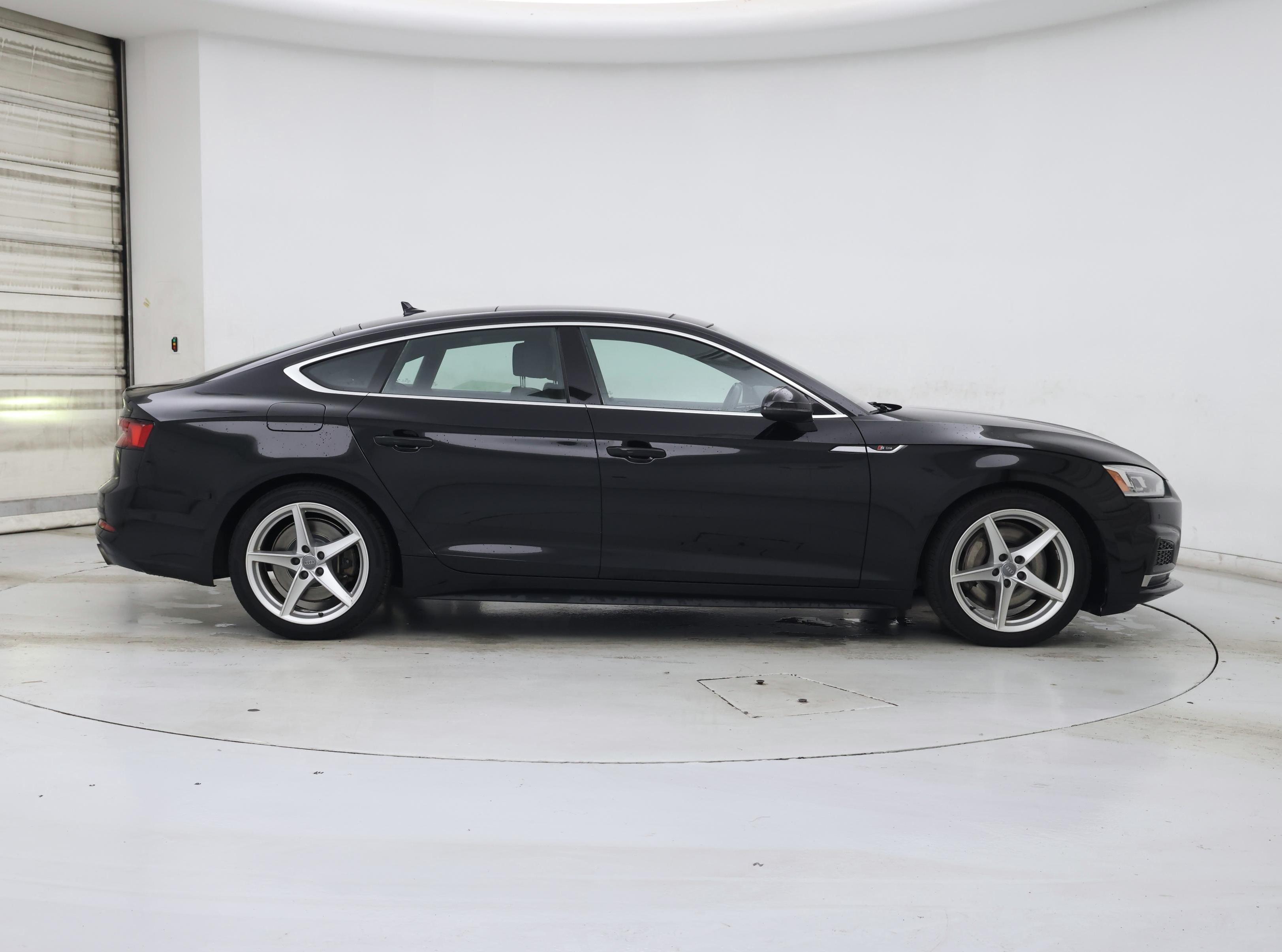 Thumbnail: 2019 Audi A5 - 7