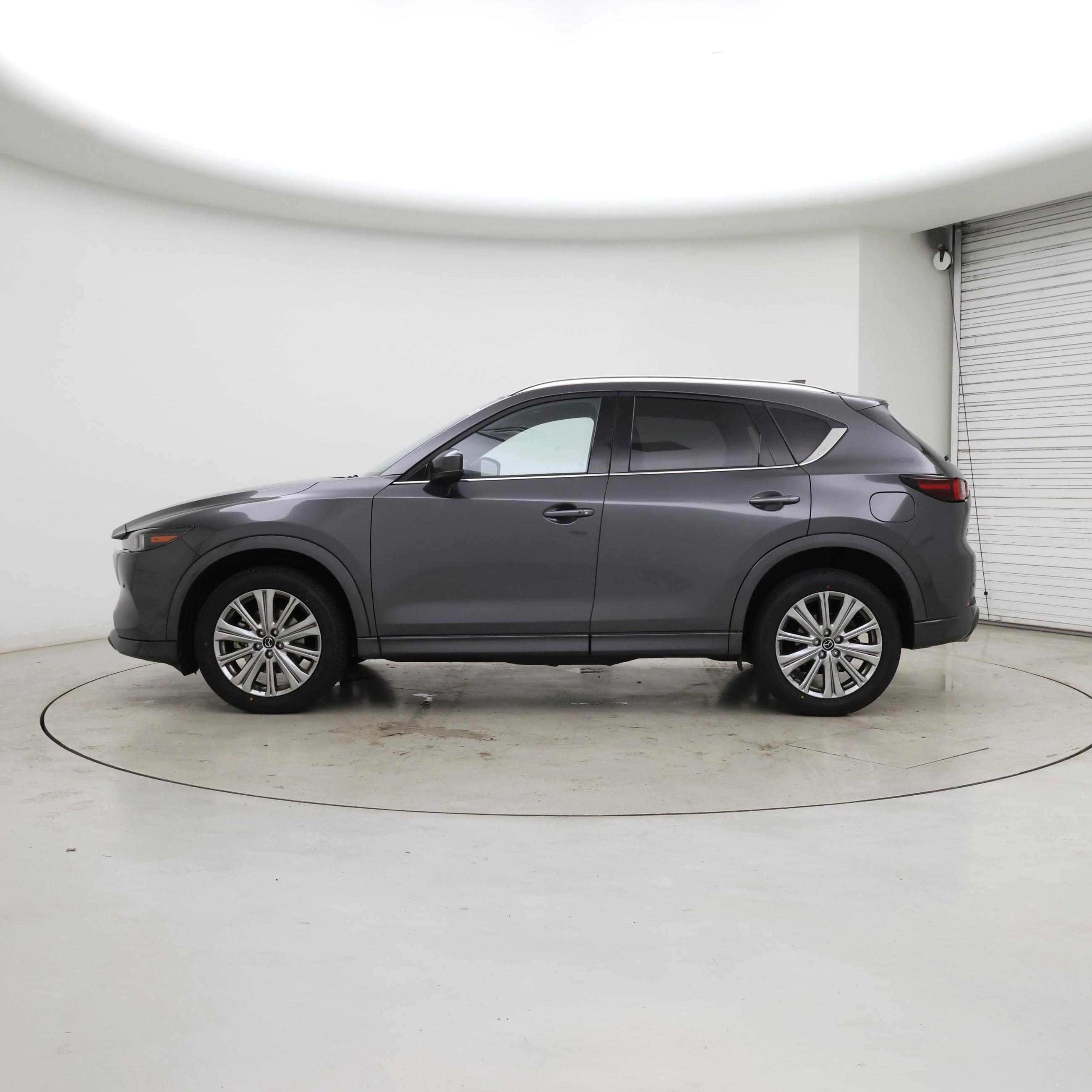 Thumbnail: 2023 Mazda CX-5 - 3