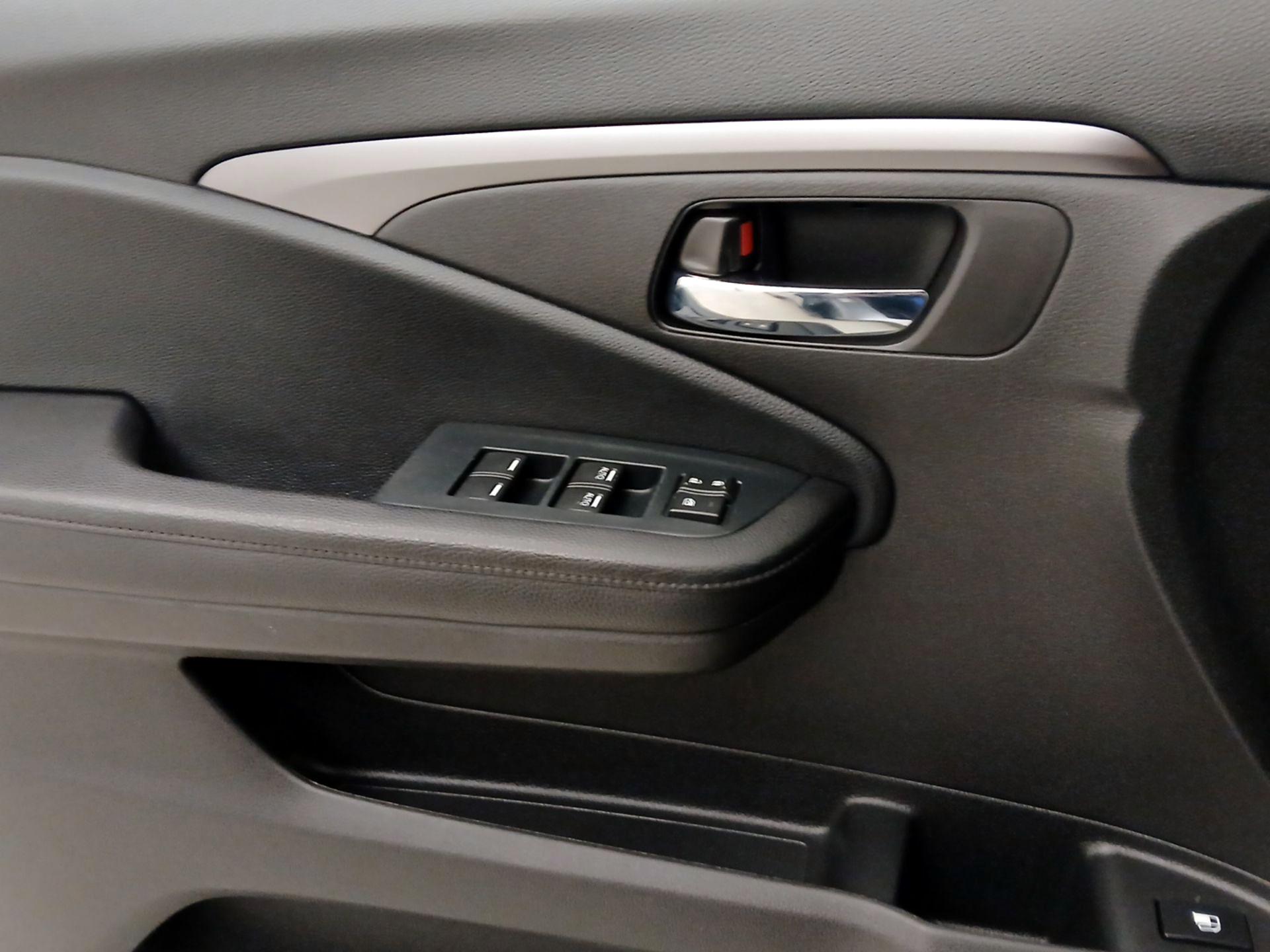Thumbnail: 2022 Honda Pilot - 12