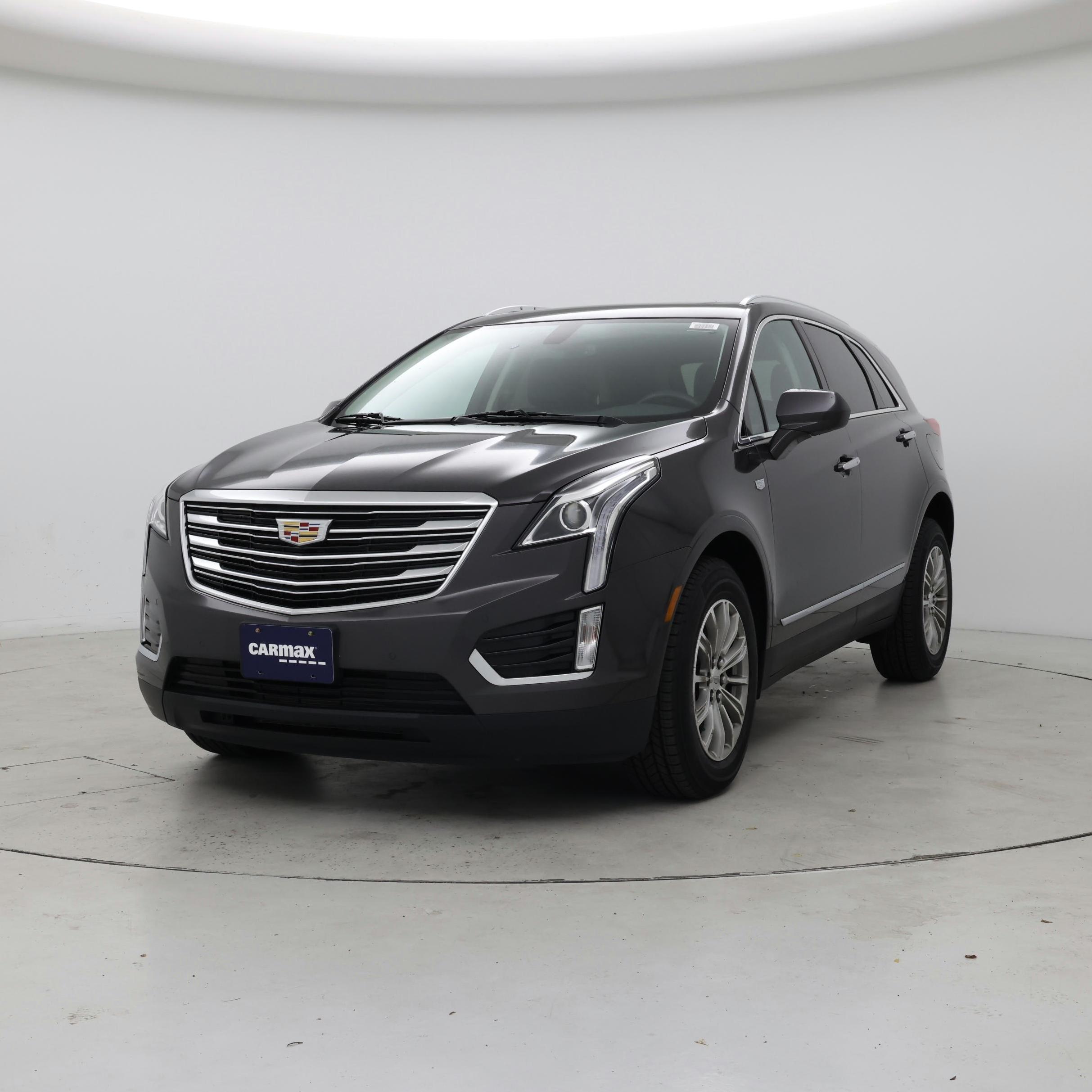 Thumbnail: 2017 Cadillac XT5 - 4