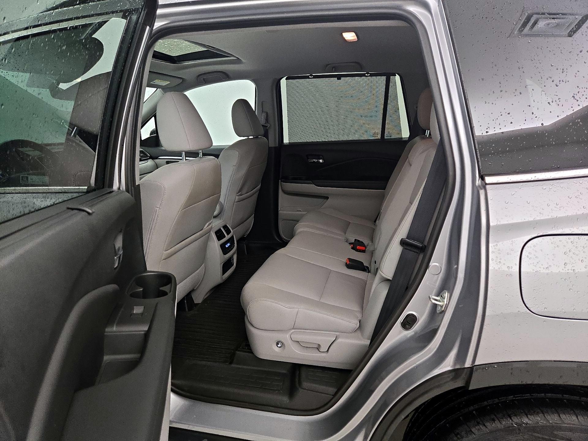 Thumbnail: 2022 Honda Pilot - 20