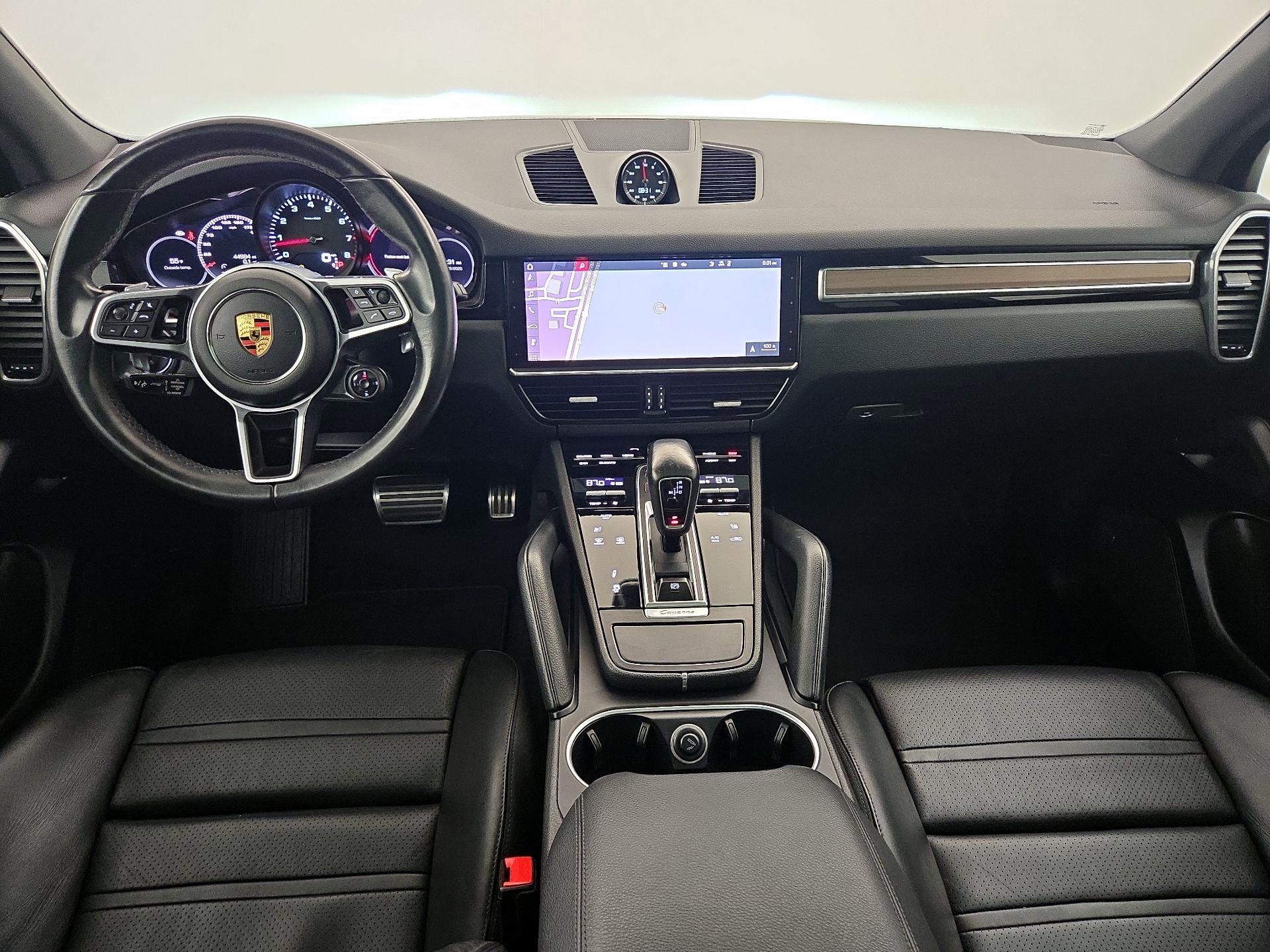 Thumbnail: 2021 Porsche Cayenne - 9