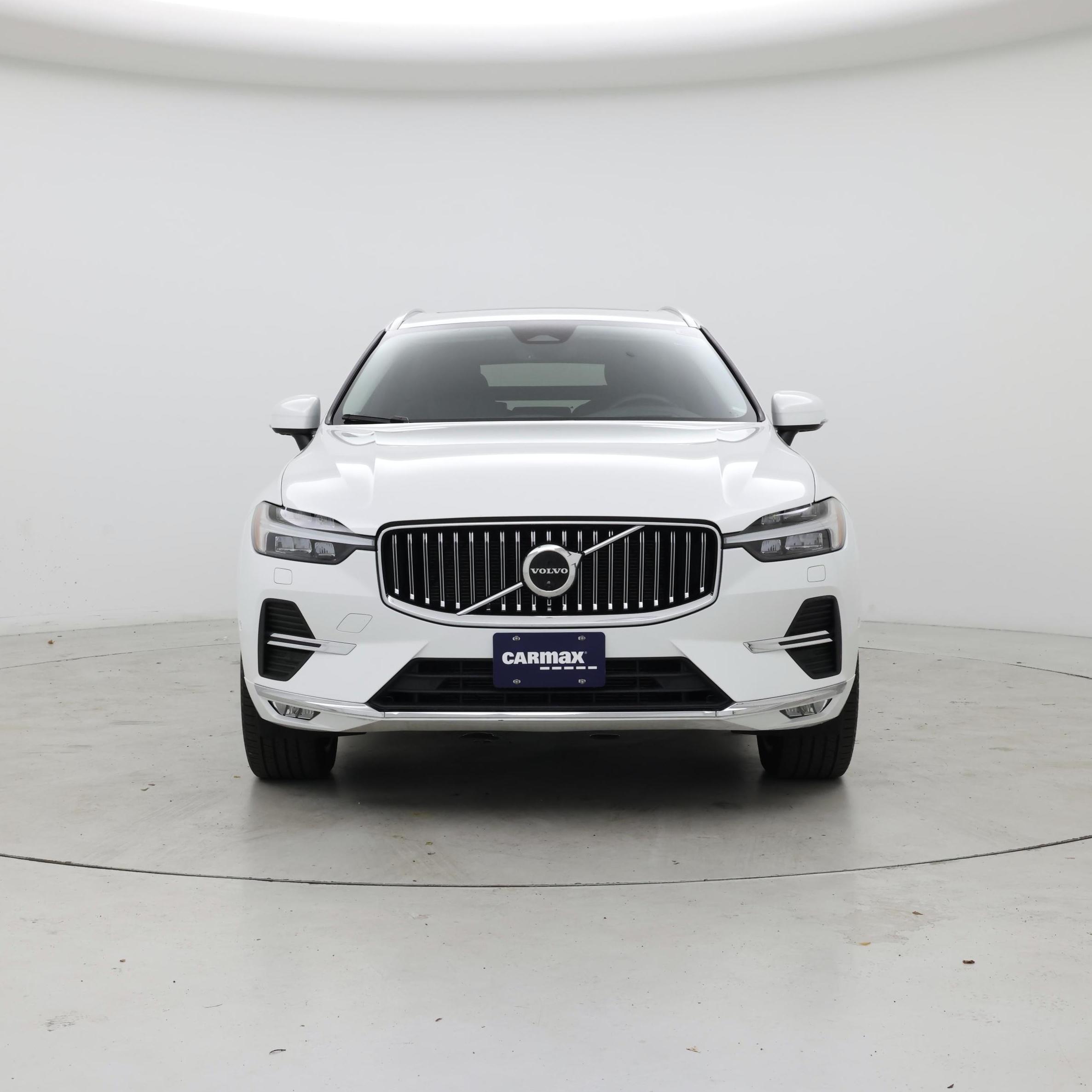 Thumbnail: 2022 Volvo XC60 - 5