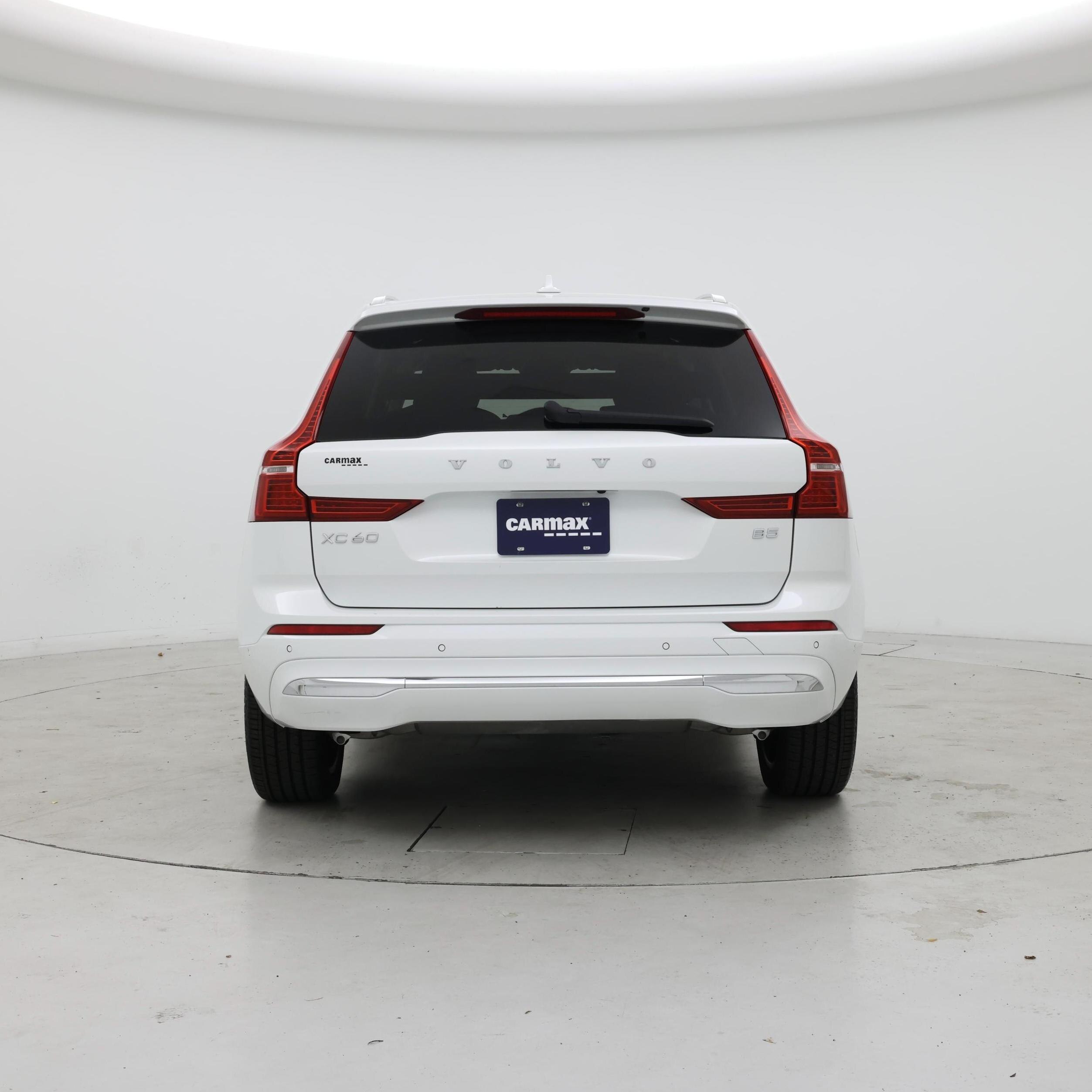 Thumbnail: 2022 Volvo XC60 - 6