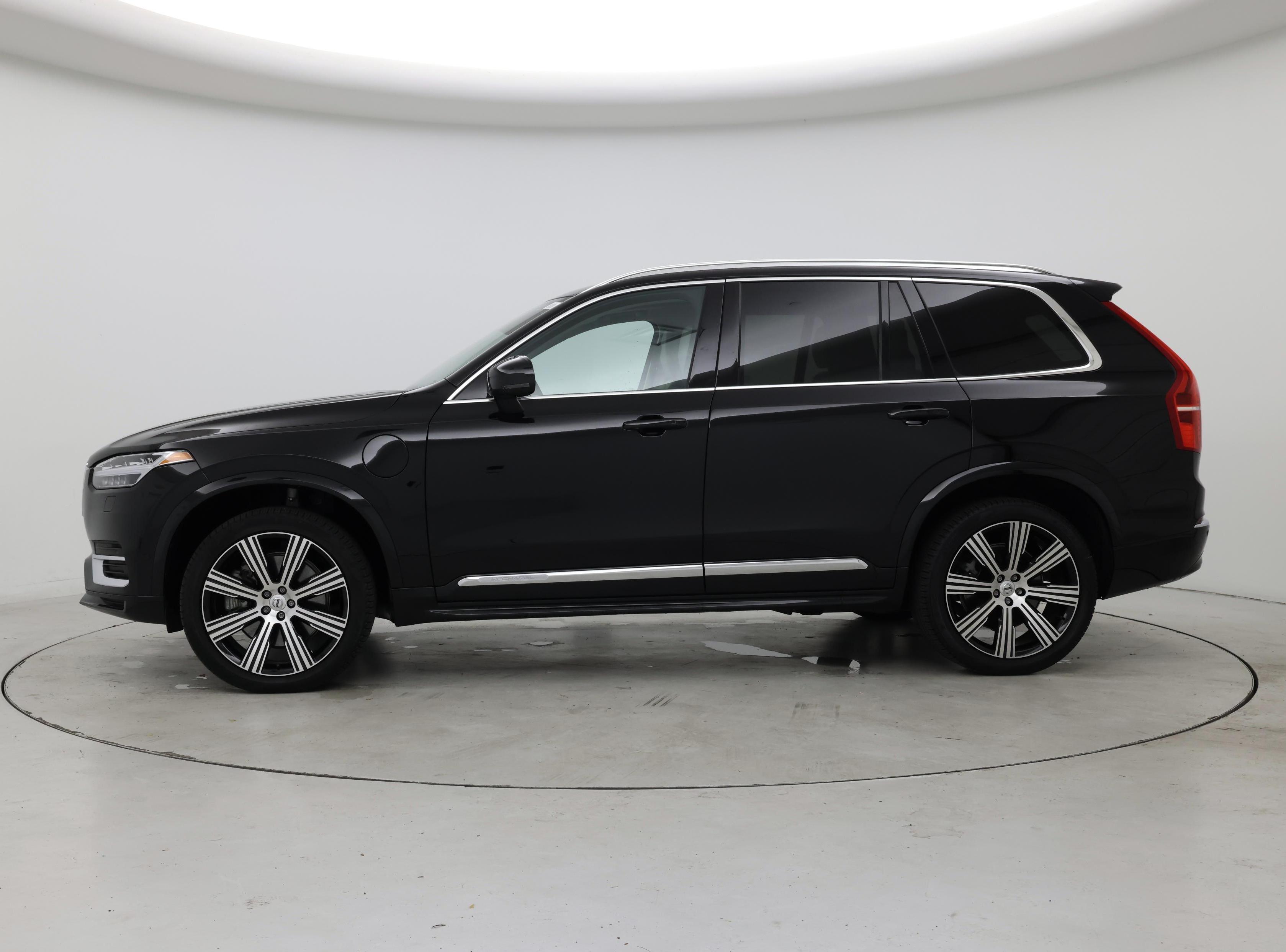 Thumbnail: 2023 Volvo XC90 - 3