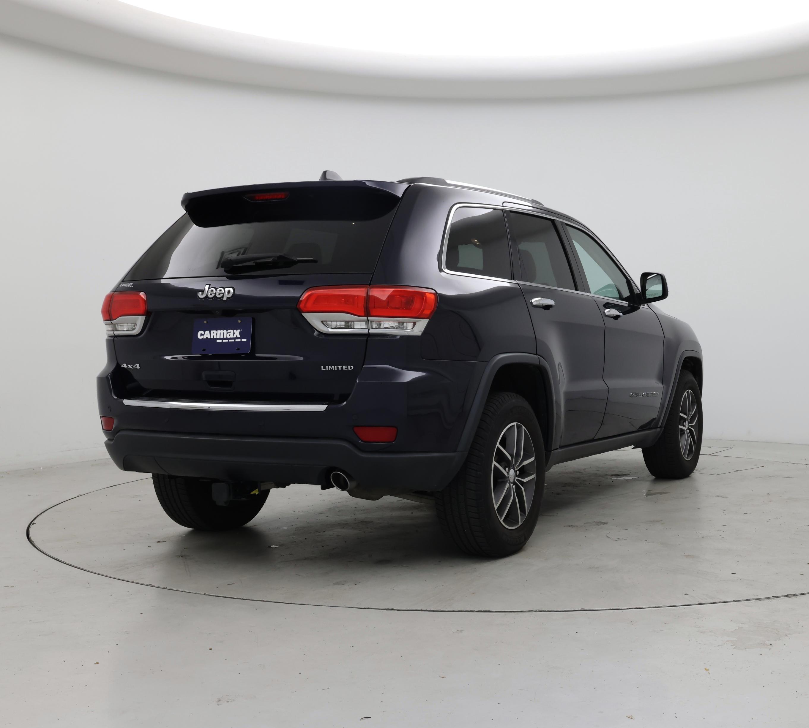 Thumbnail: 2018 Jeep Grand Cherokee - 8