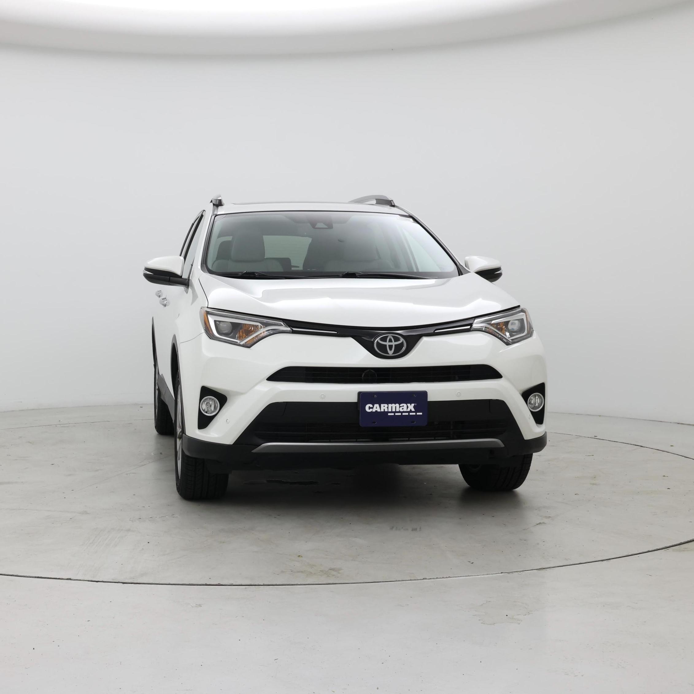 Thumbnail: 2017 Toyota RAV4 - 5