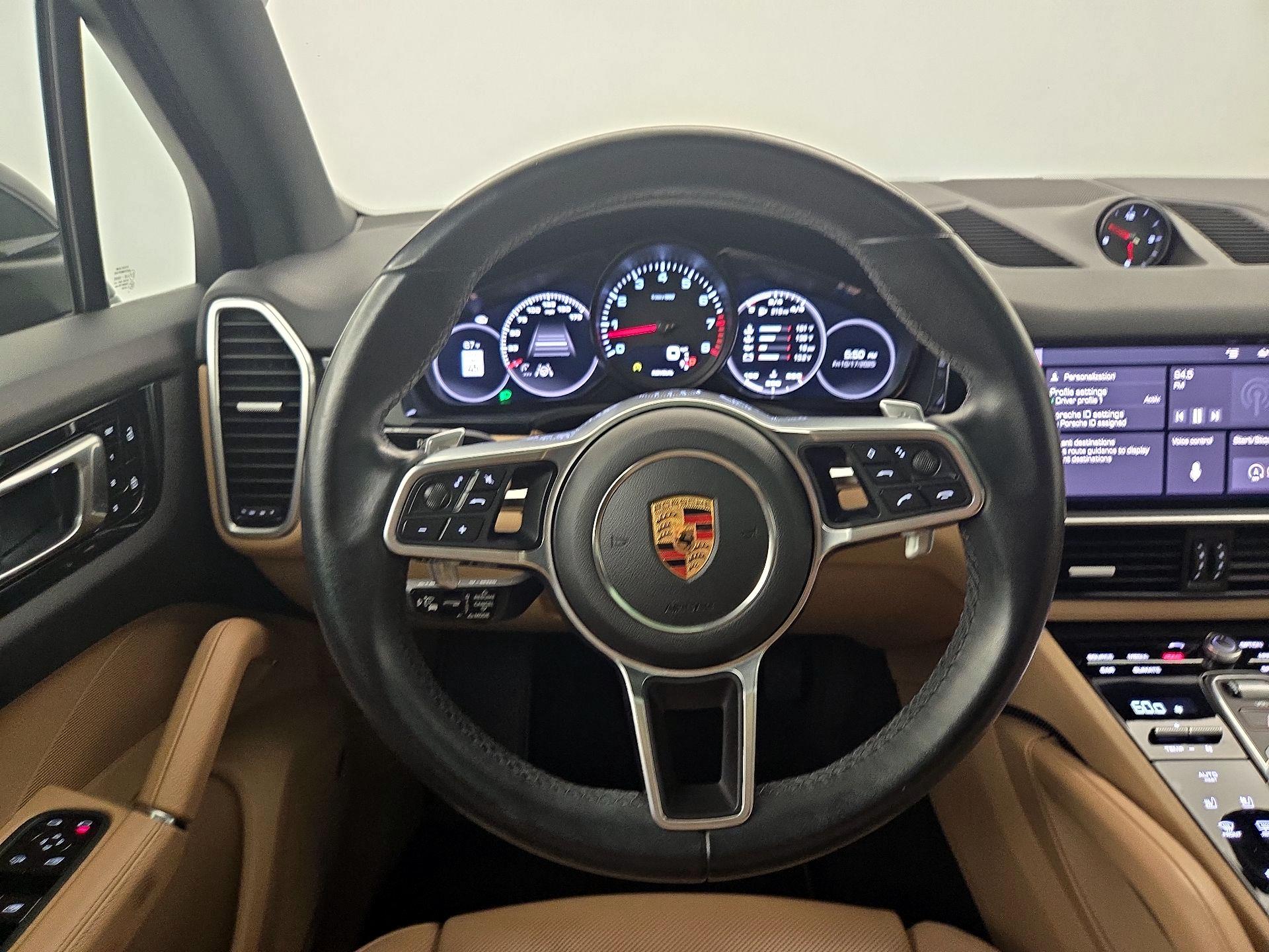 Thumbnail: 2020 Porsche Cayenne - 10