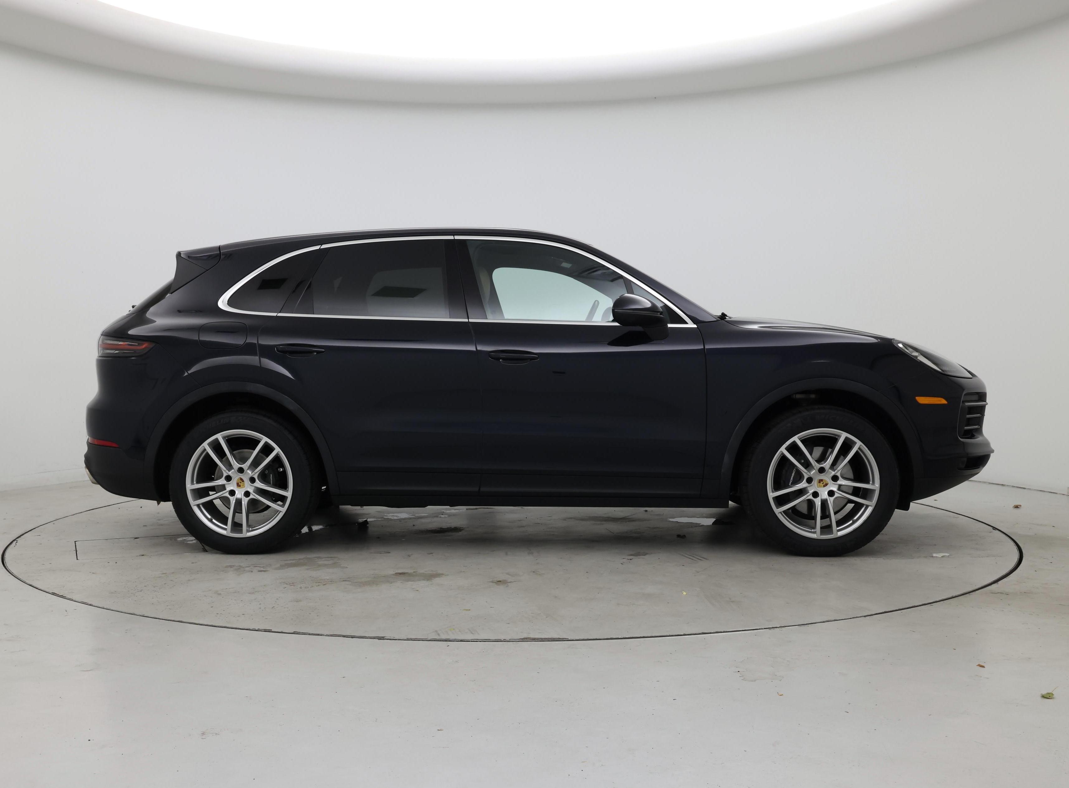 Thumbnail: 2020 Porsche Cayenne - 7