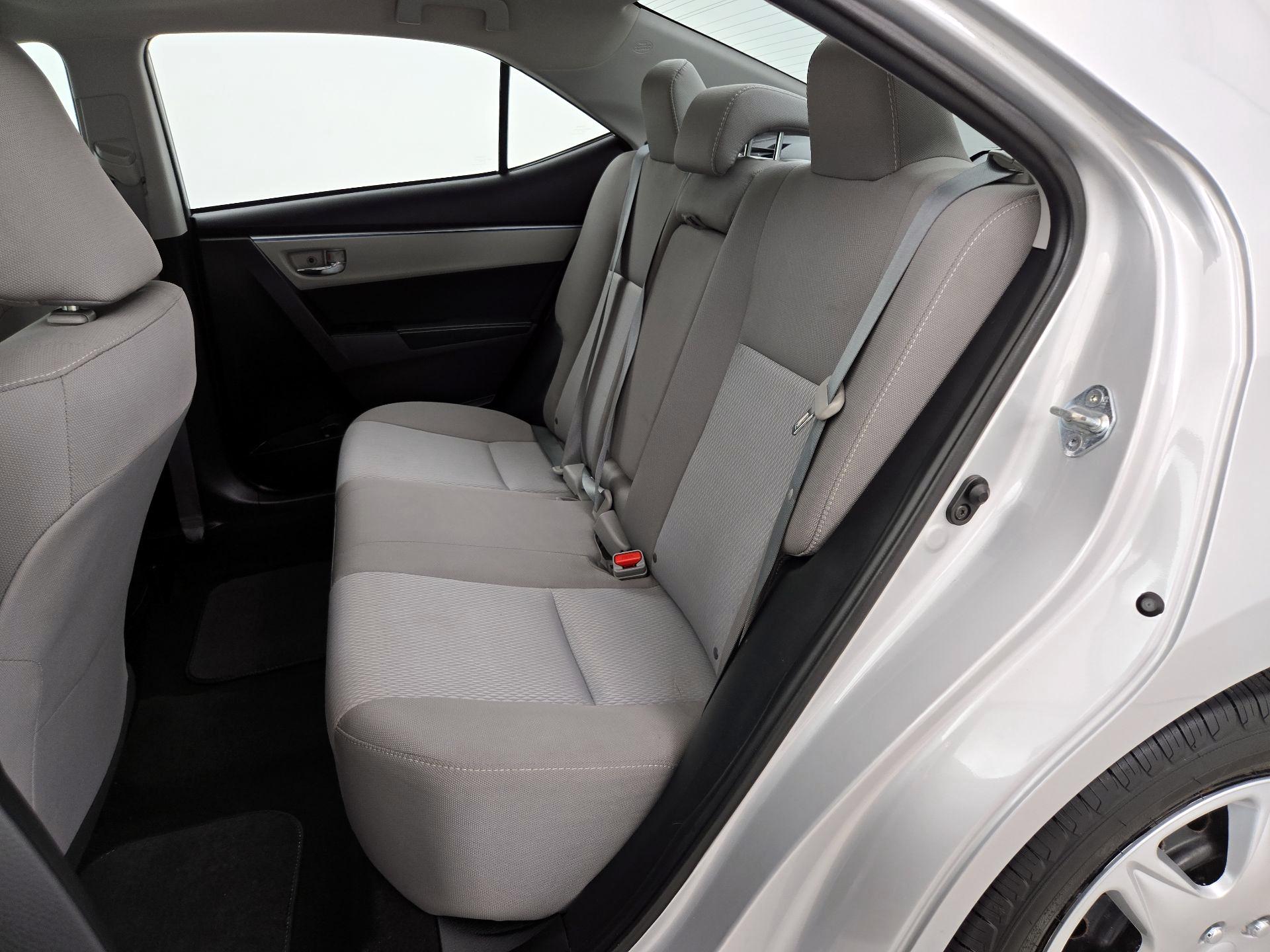 Thumbnail: 2016 Toyota Corolla - 19