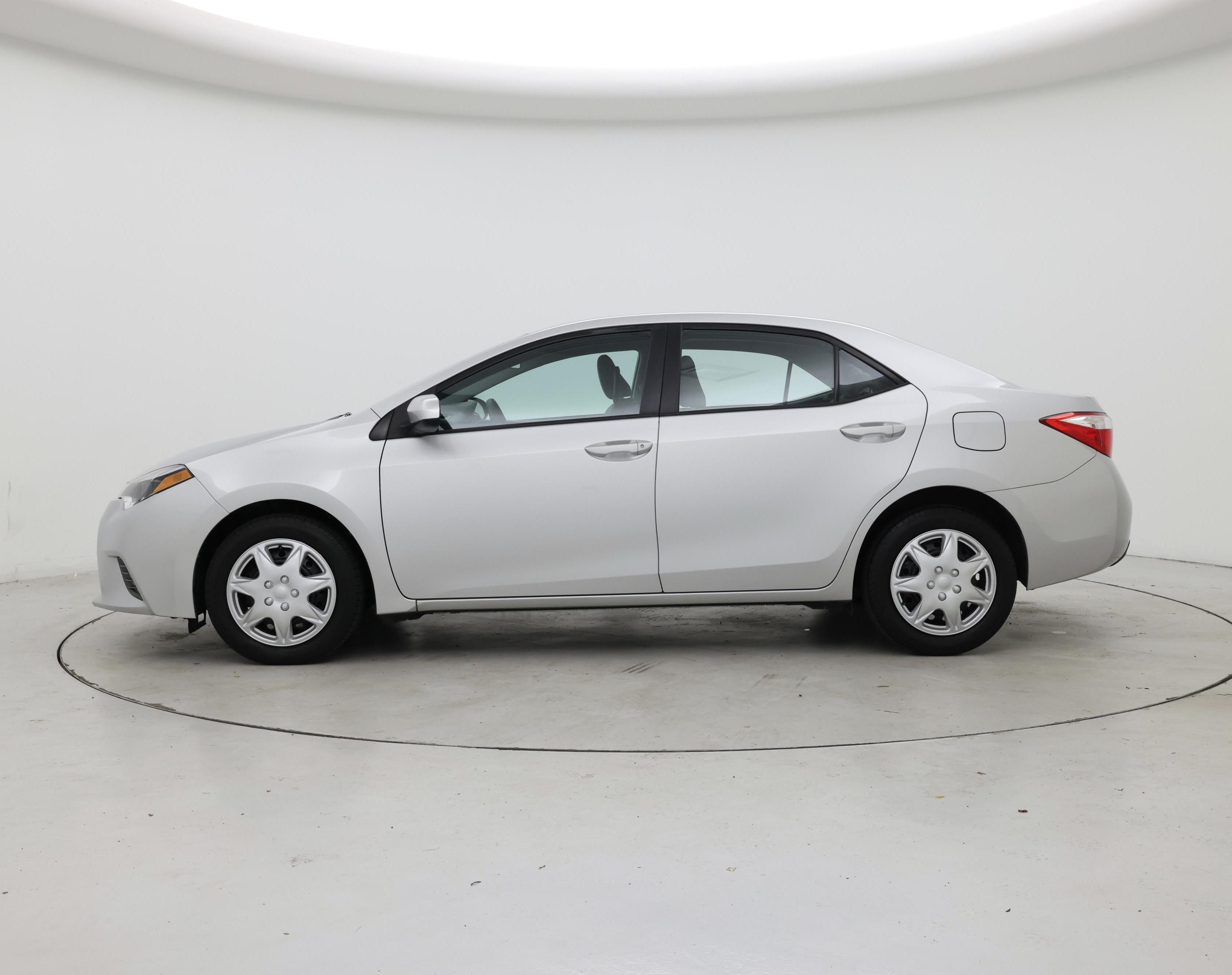 Thumbnail: 2016 Toyota Corolla - 3