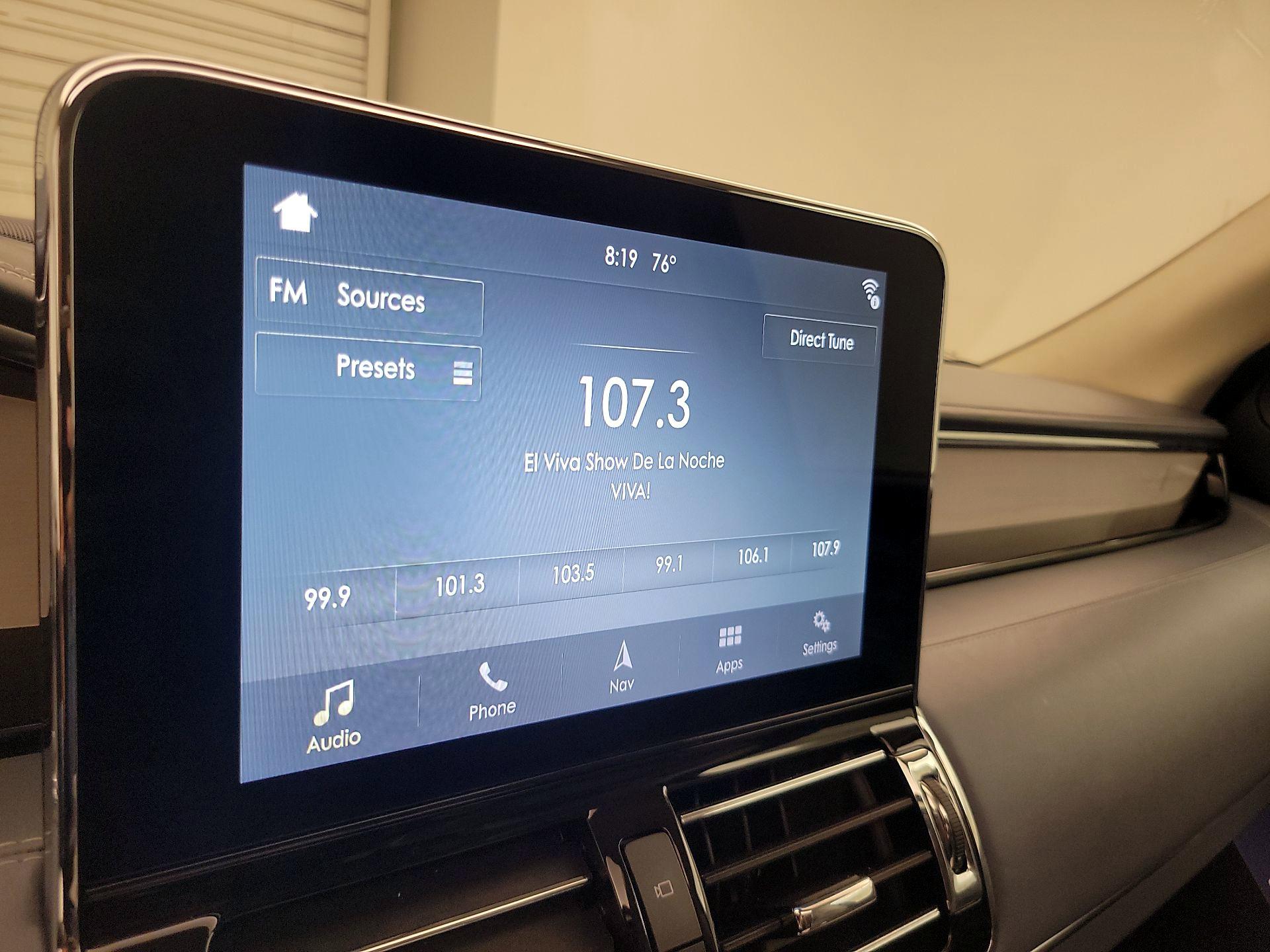 Thumbnail: 2019 Lincoln Navigator - 16