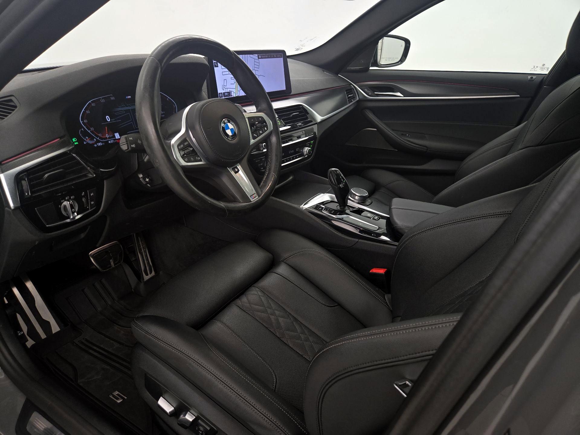 Thumbnail: 2022 BMW 5 Series - 11