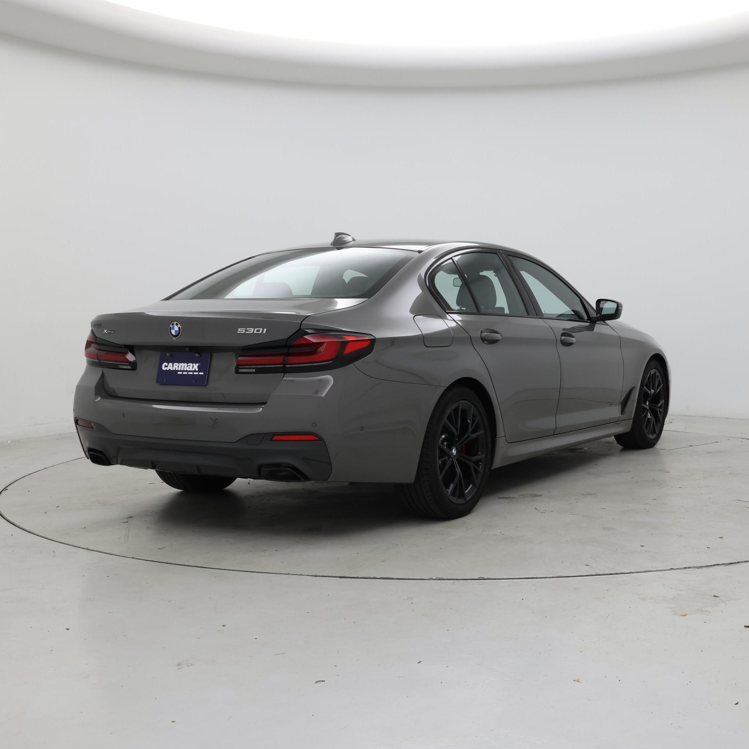 Thumbnail: 2022 BMW 5 Series - 8