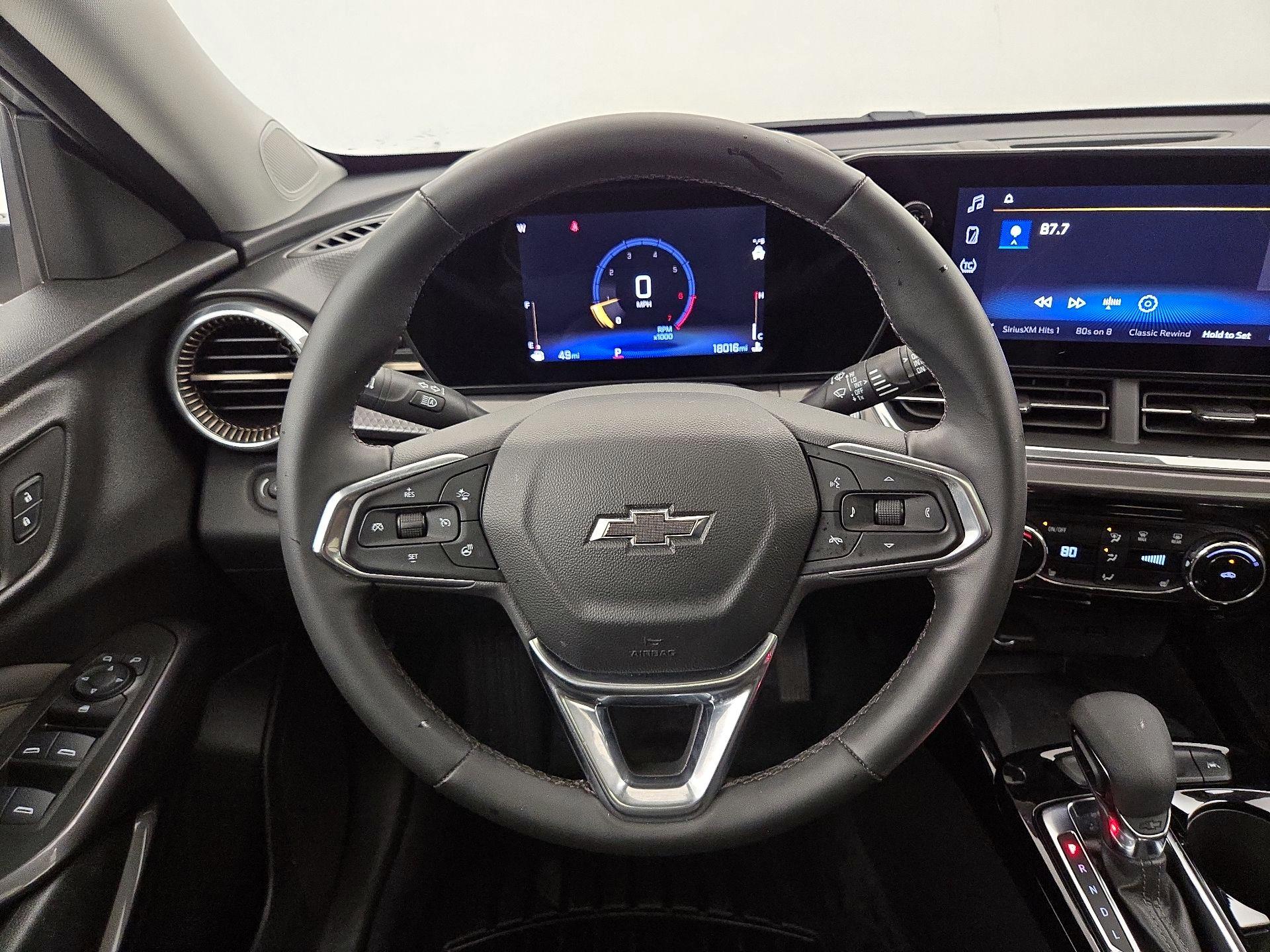 Thumbnail: 2025 Chevrolet Trax - 10