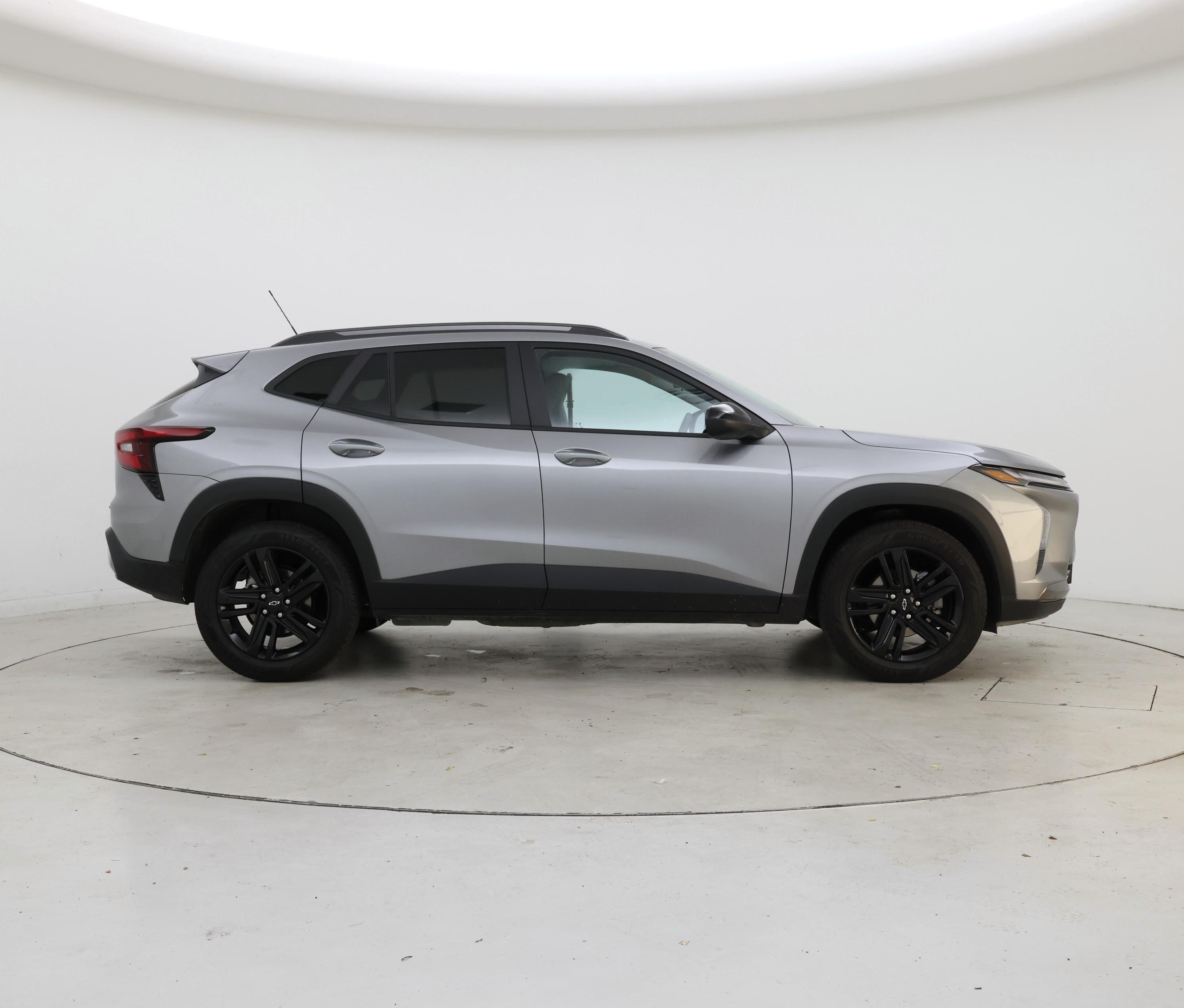 Thumbnail: 2025 Chevrolet Trax - 7