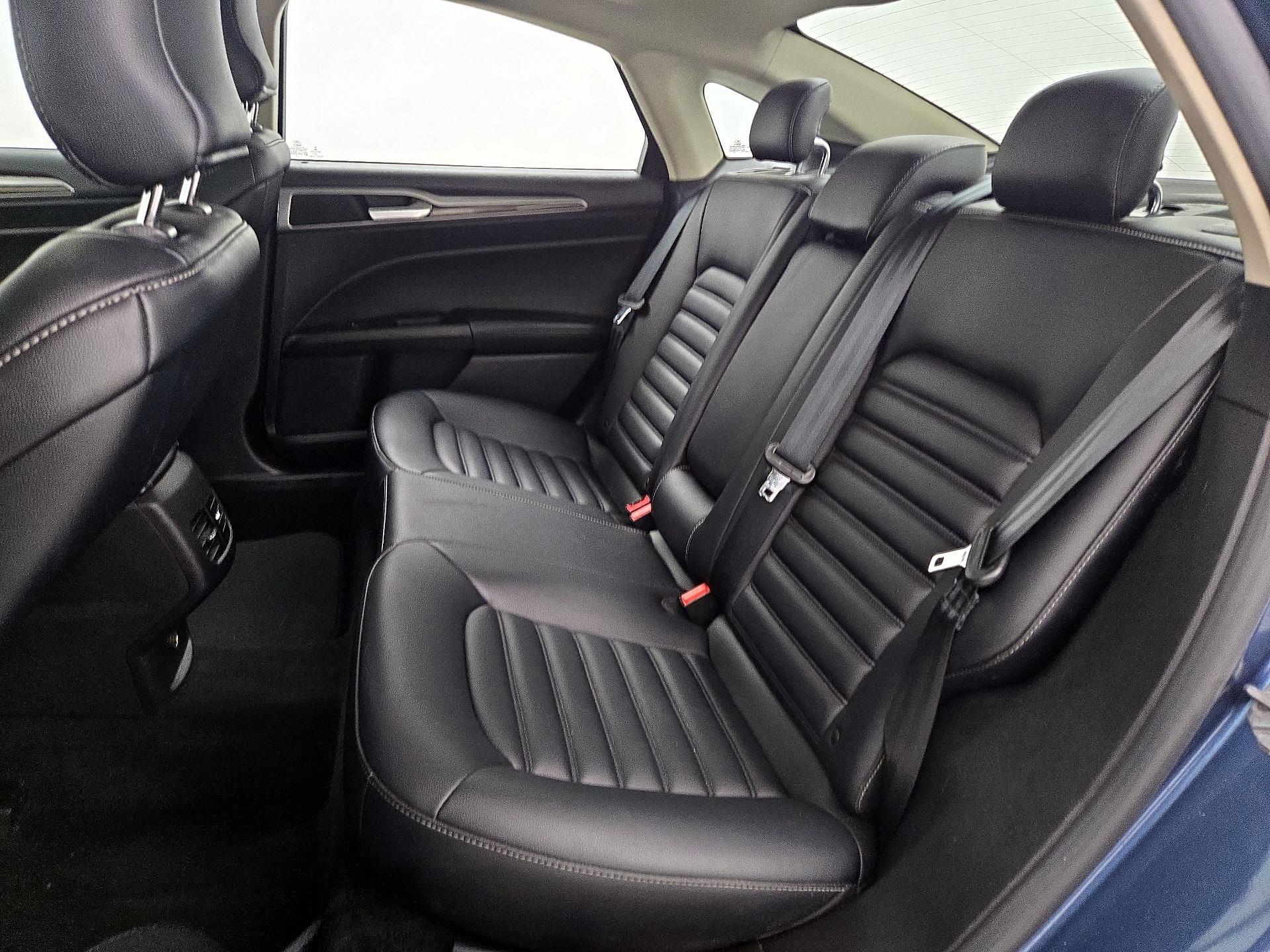 Thumbnail: 2019 Ford Fusion - 20