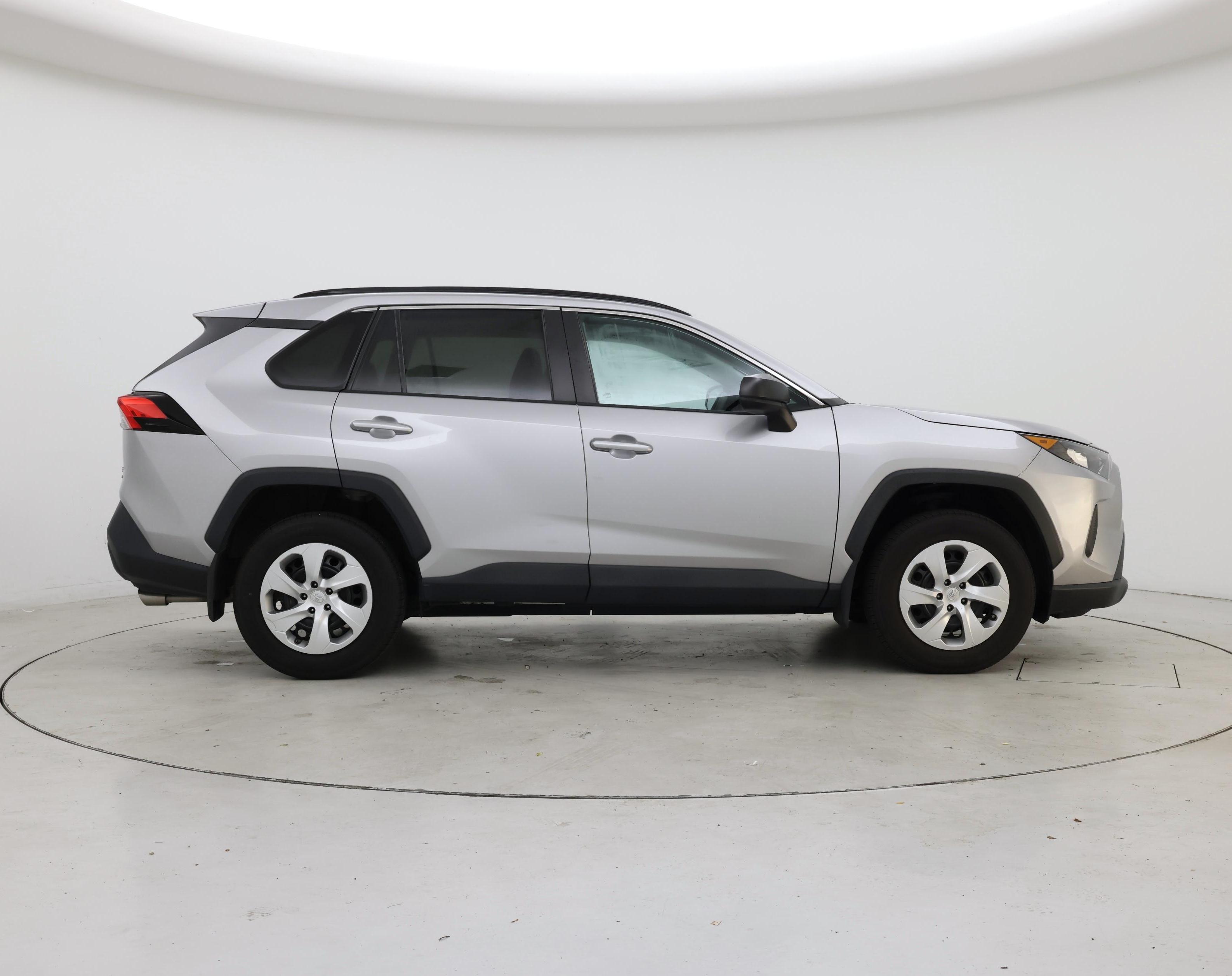 Thumbnail: 2021 Toyota RAV4 - 7