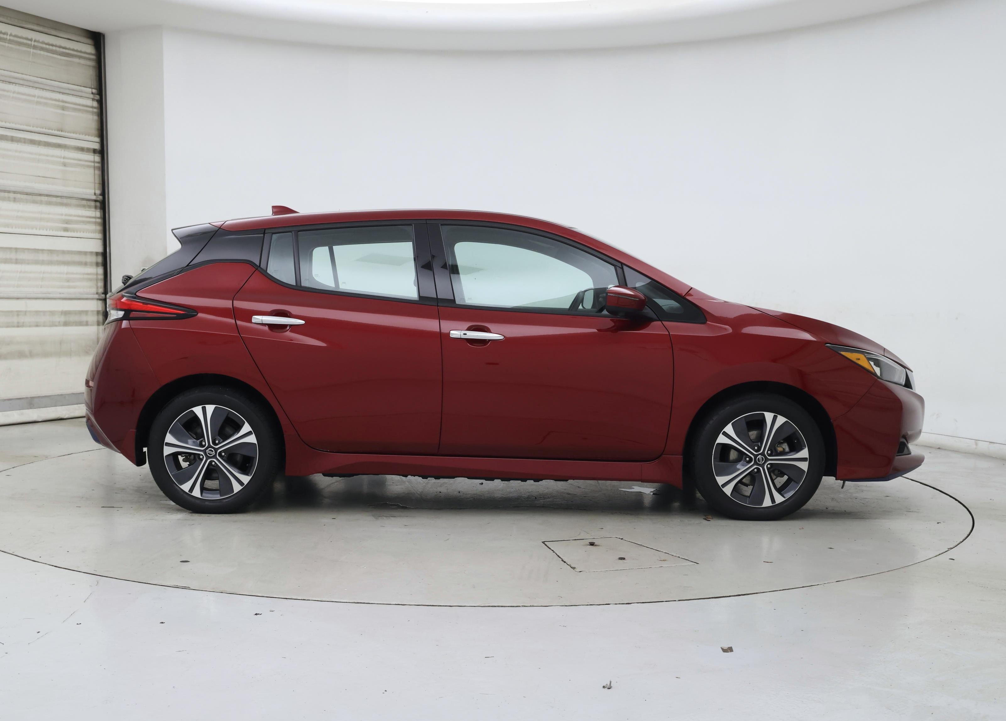 Thumbnail: 2022 Nissan Leaf - 7