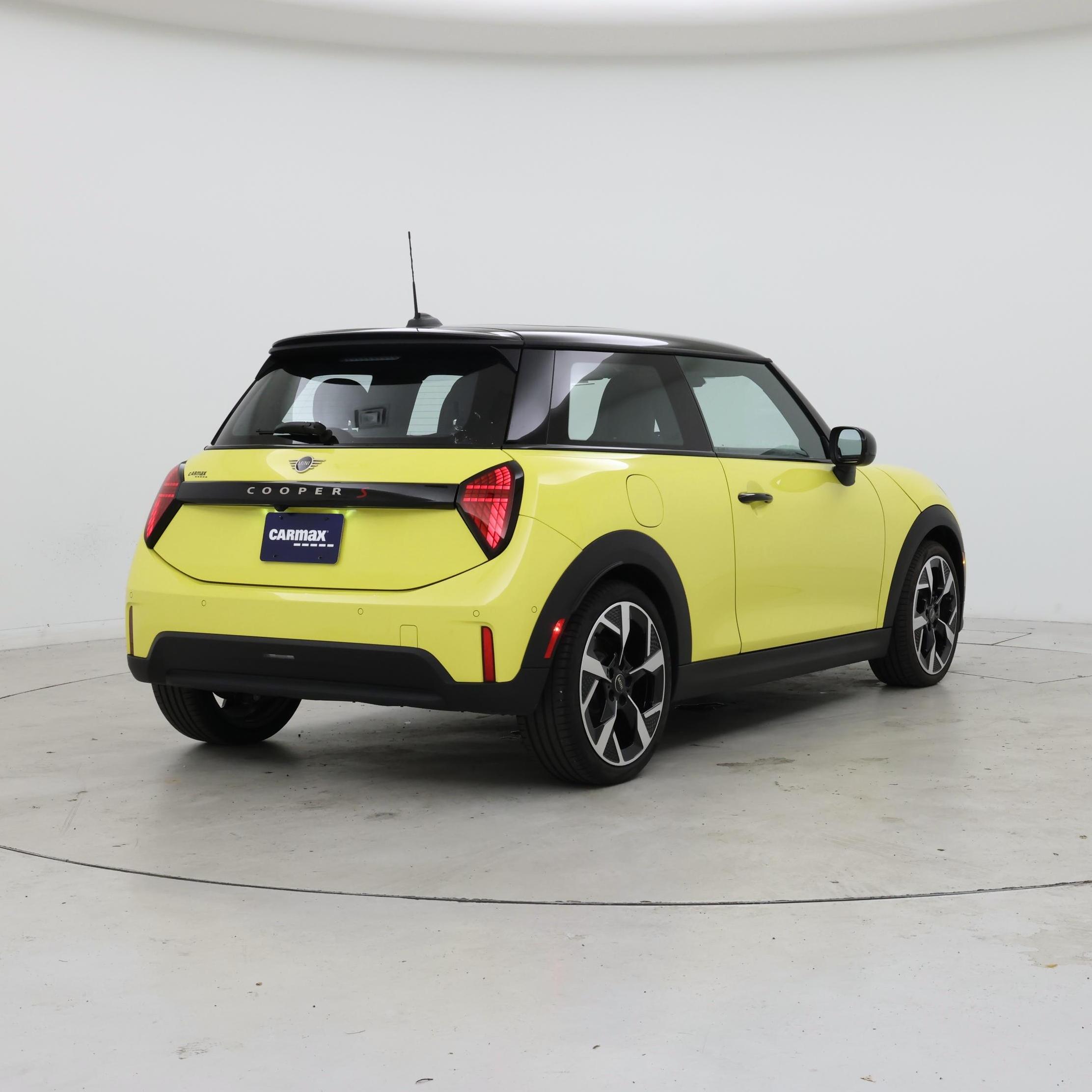 Thumbnail: 2025 MINI Cooper Hardtop - 8