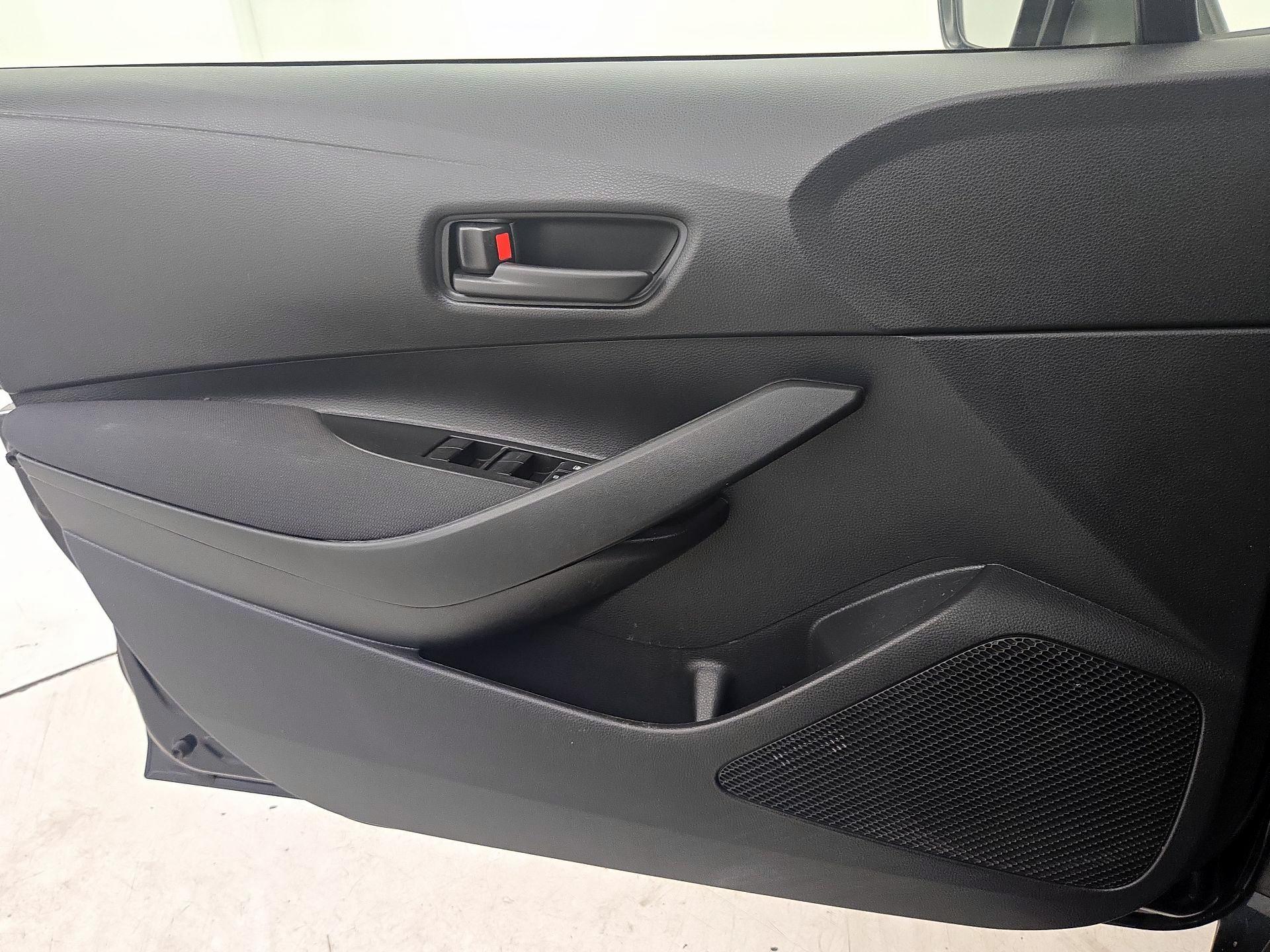 Thumbnail: 2023 Toyota Corolla - 12