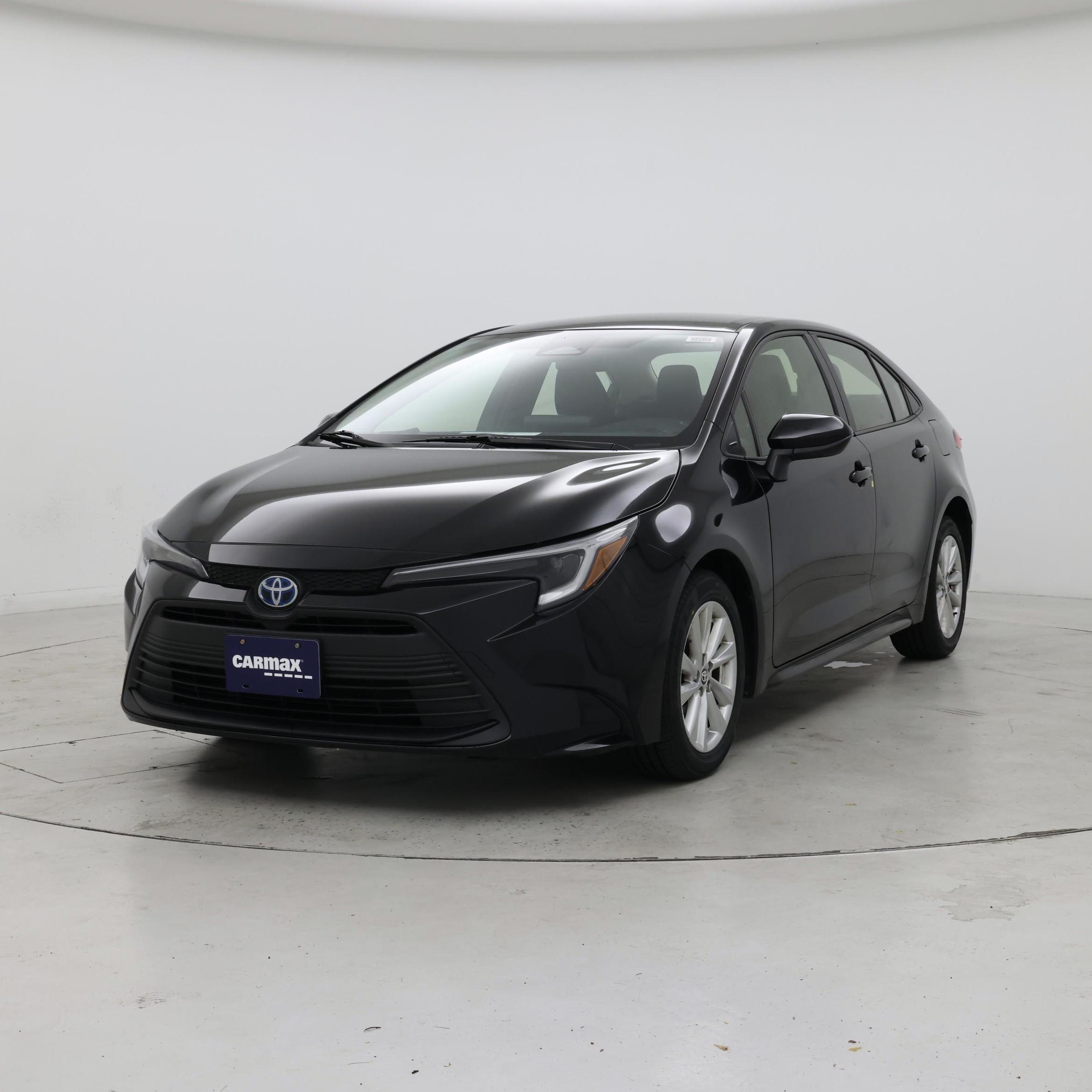 Thumbnail: 2023 Toyota Corolla - 4