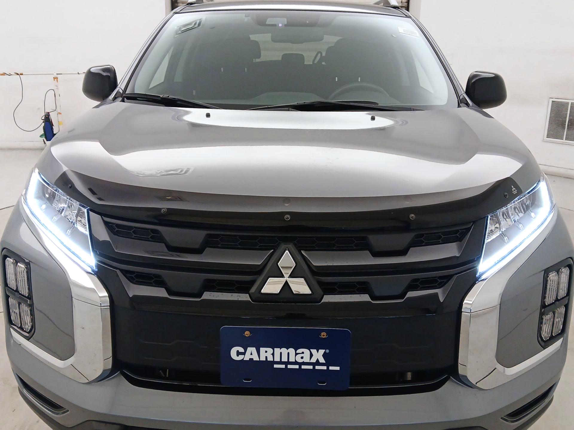 Thumbnail: 2023 Mitsubishi Outlander Sport - 2