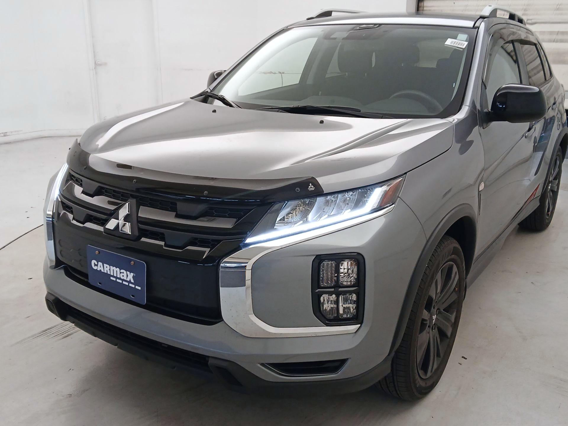 Thumbnail: 2023 Mitsubishi Outlander Sport - 3