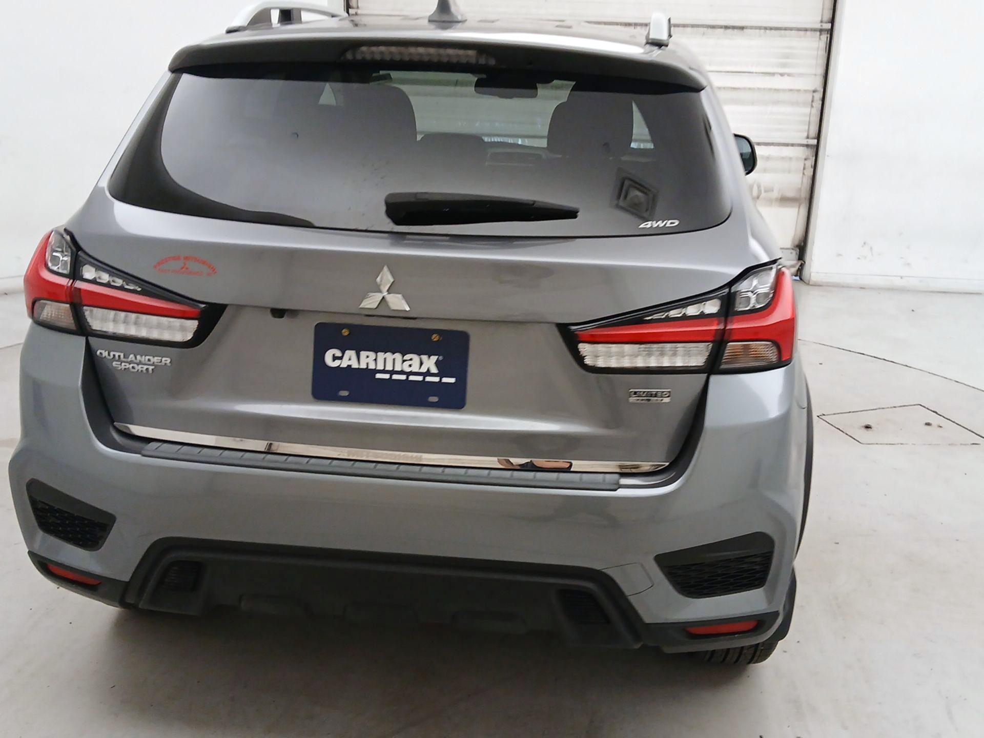 Thumbnail: 2023 Mitsubishi Outlander Sport - 6