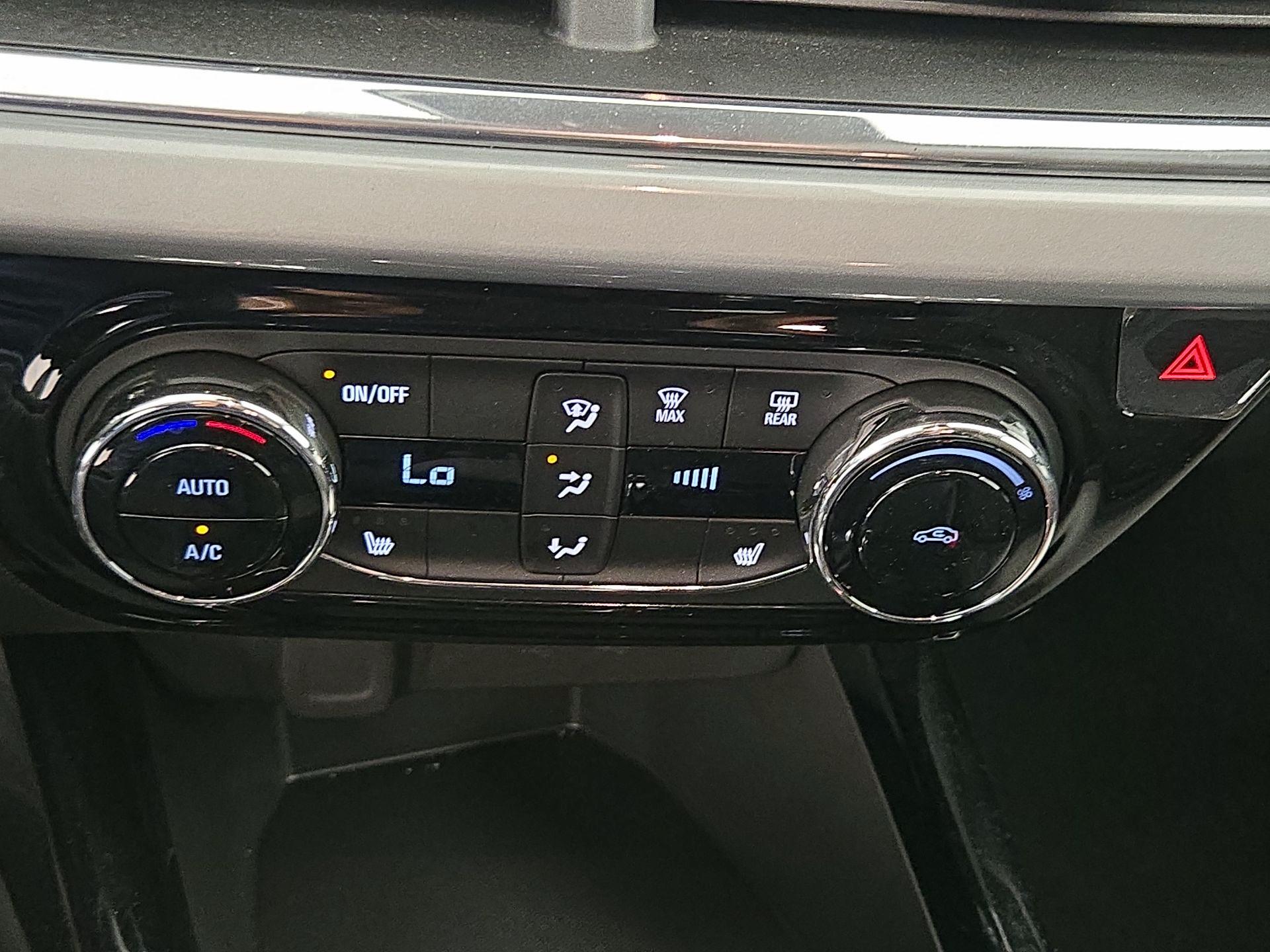 Thumbnail: 2025 Chevrolet Trax - 16