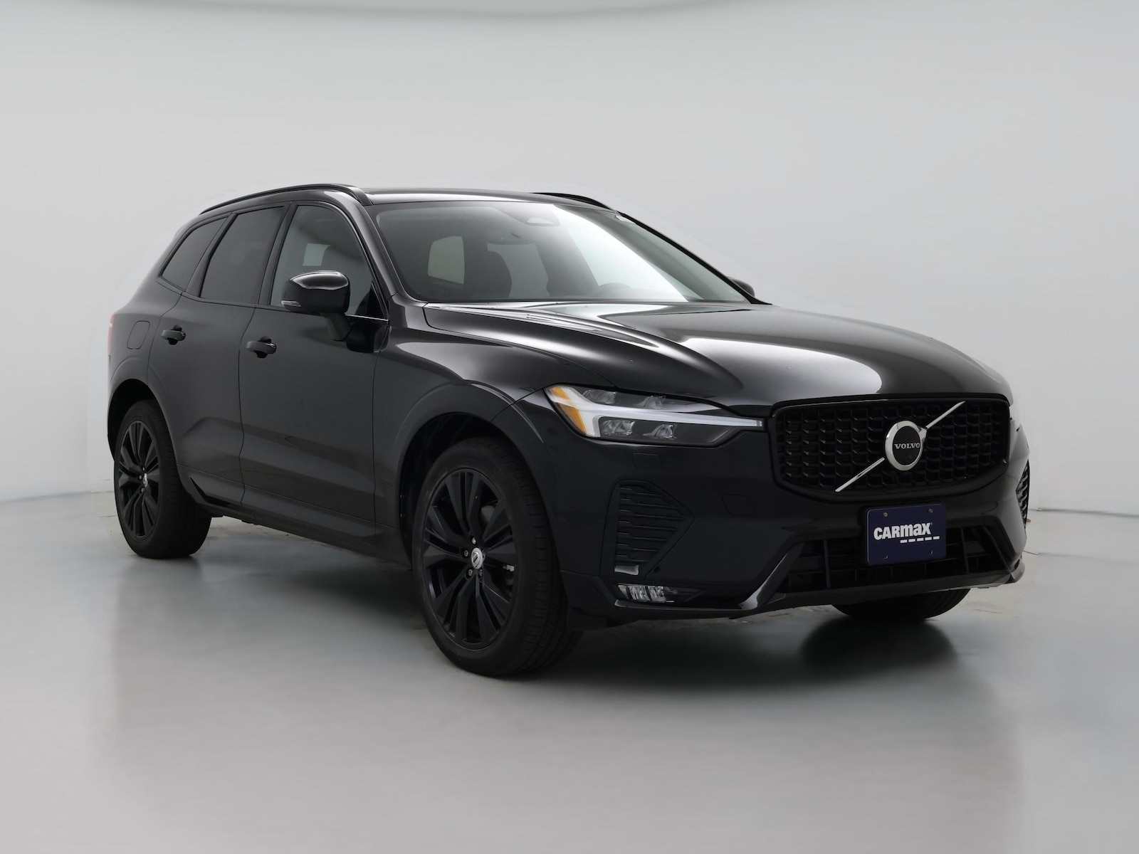 2023 Volvo XC60 Plus