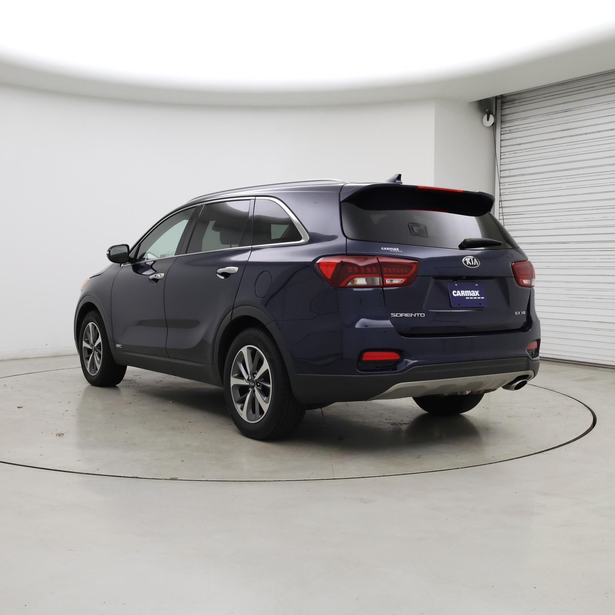 Thumbnail: 2019 Kia Sorento - 2