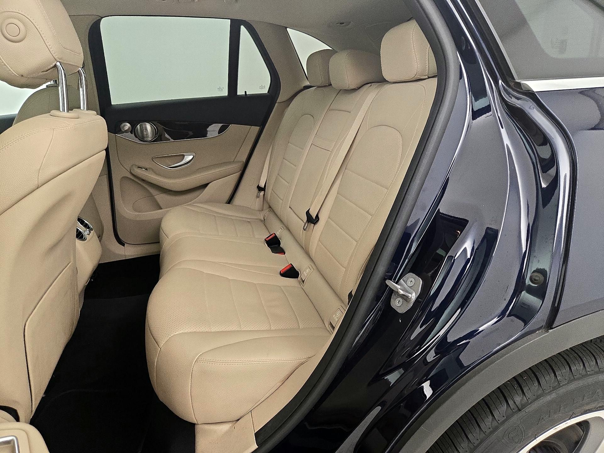 Thumbnail: 2019 Mercedes-Benz GLC - 20
