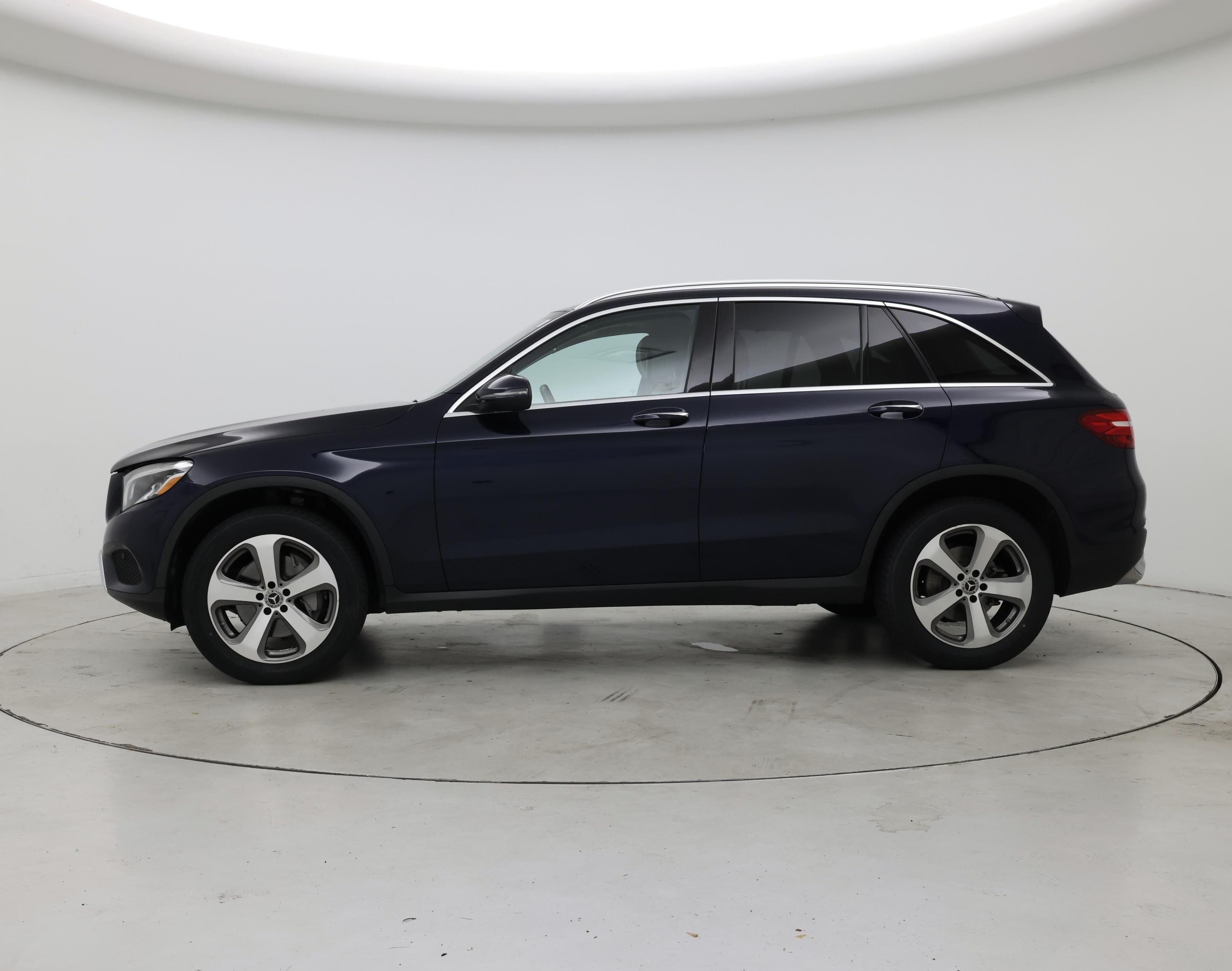 Thumbnail: 2019 Mercedes-Benz GLC - 3