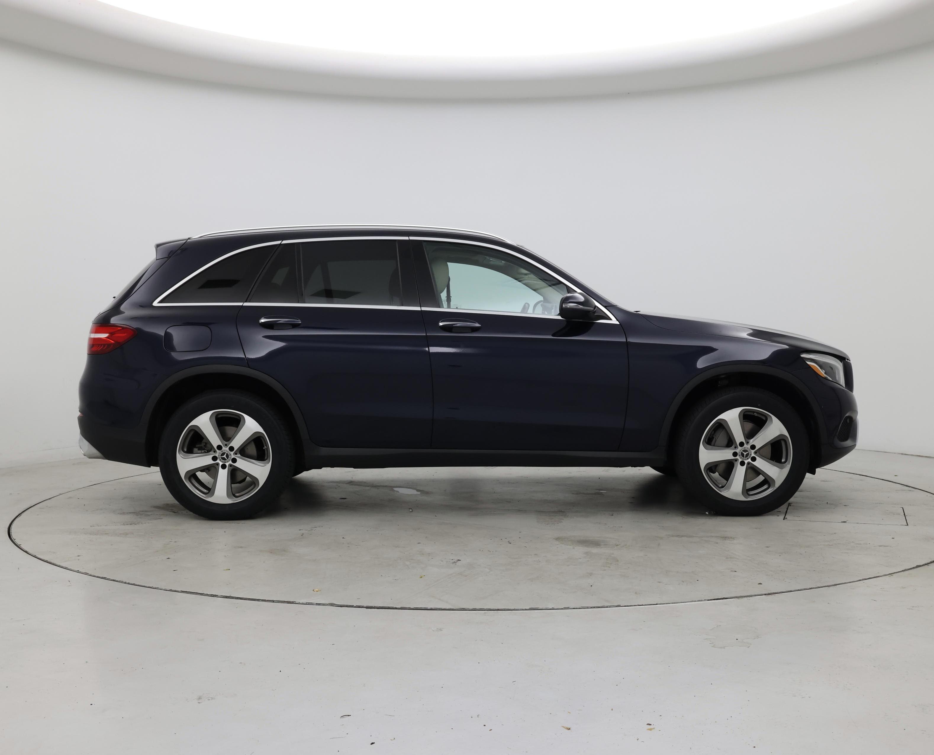 Thumbnail: 2019 Mercedes-Benz GLC - 7
