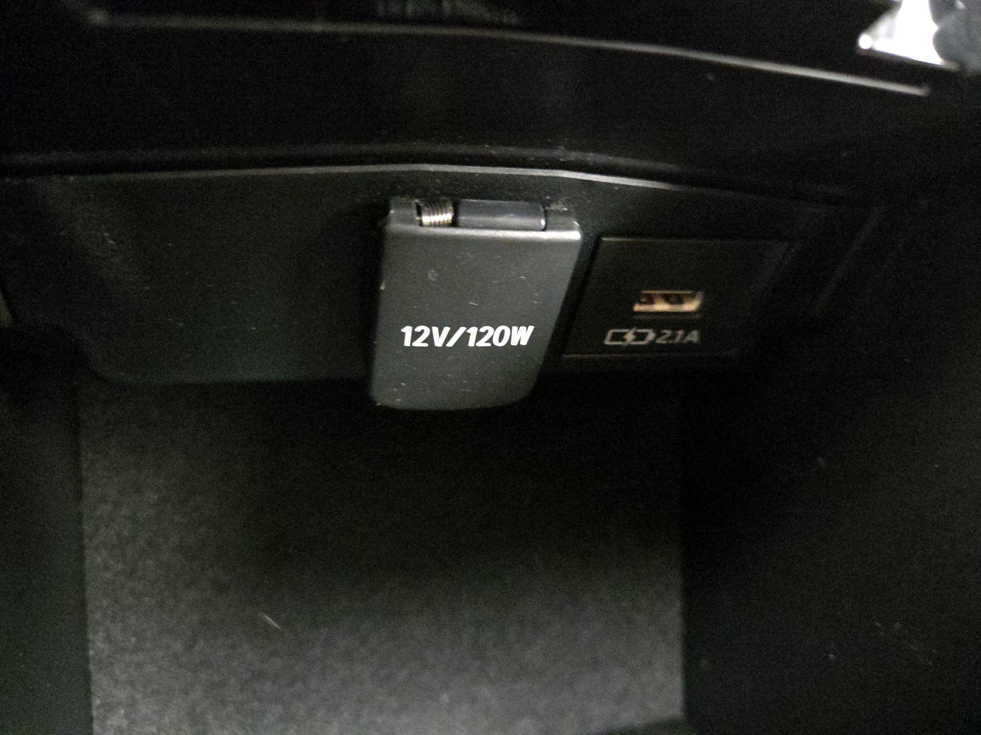 Thumbnail: 2020 Toyota Corolla - 18