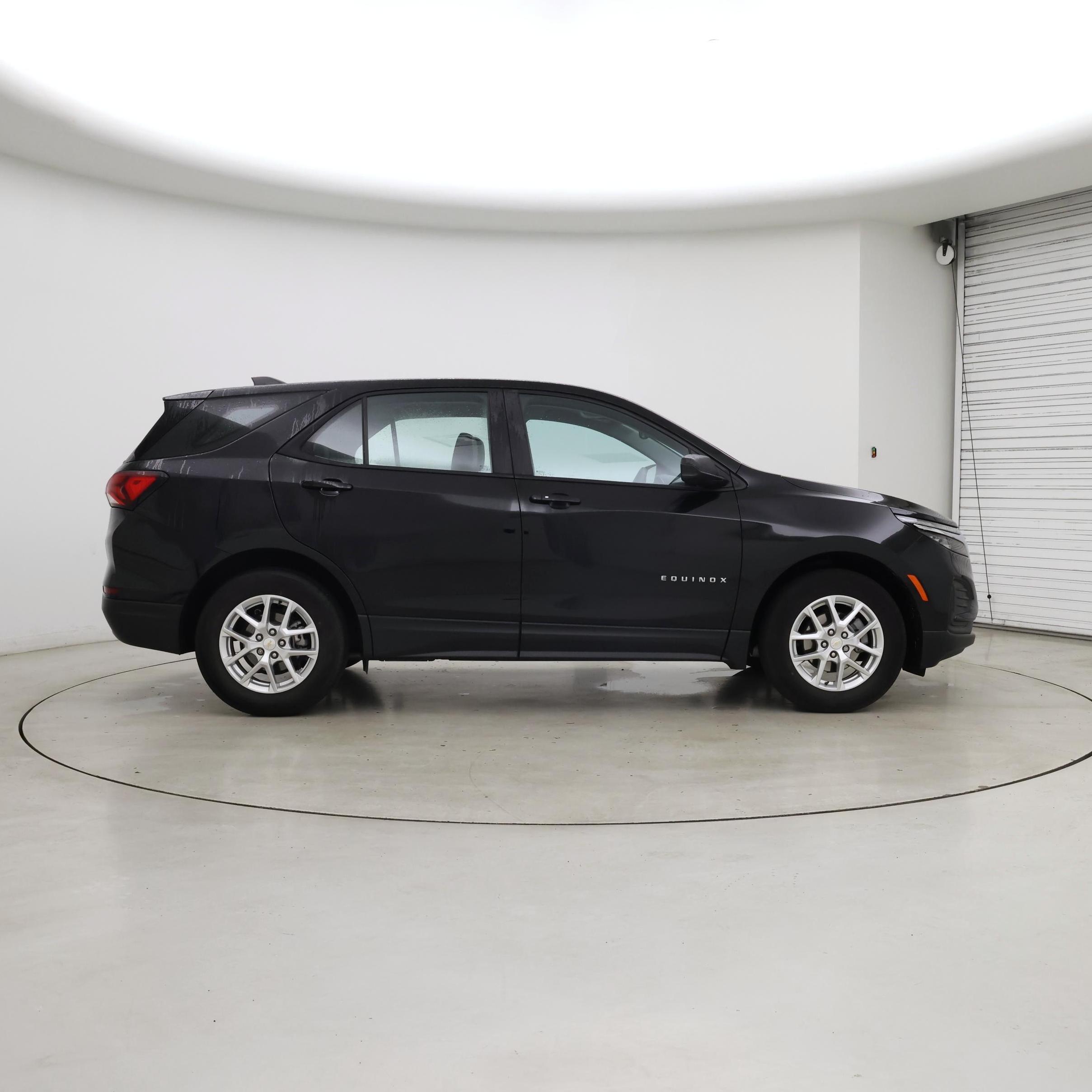 Thumbnail: 2023 Chevrolet Equinox - 7