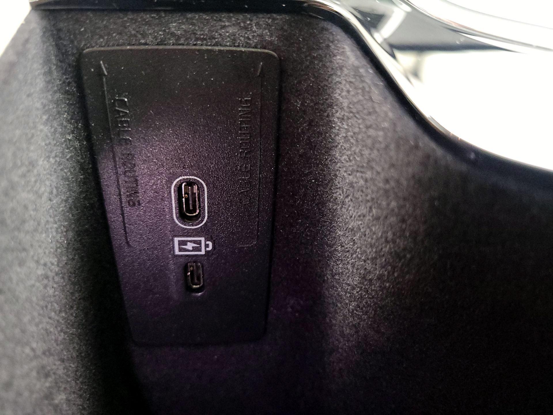 Thumbnail: 2023 Volvo XC90 - 19